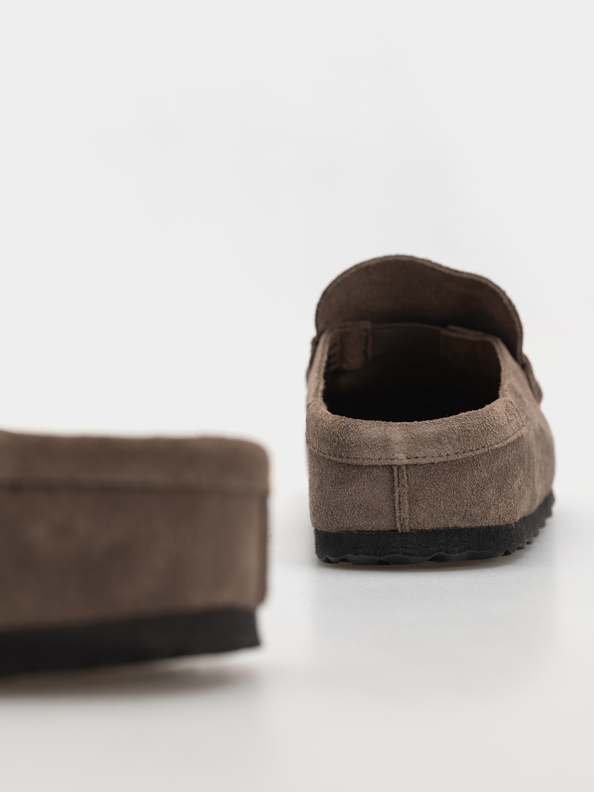 Șlapi Birkenstock Naples Wrapped Suede Leather Narrow (concrete gray)