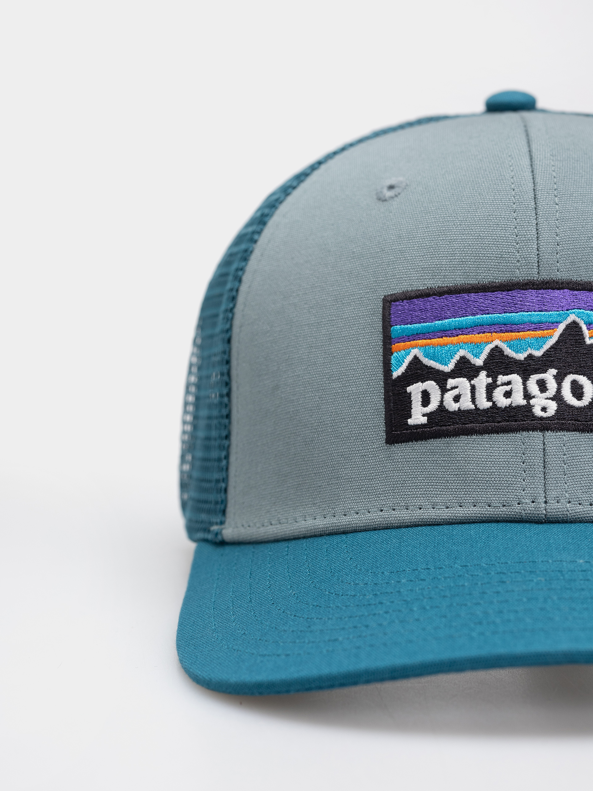 Șapcă Patagonia P 6 Logo Trucker (blue sage)