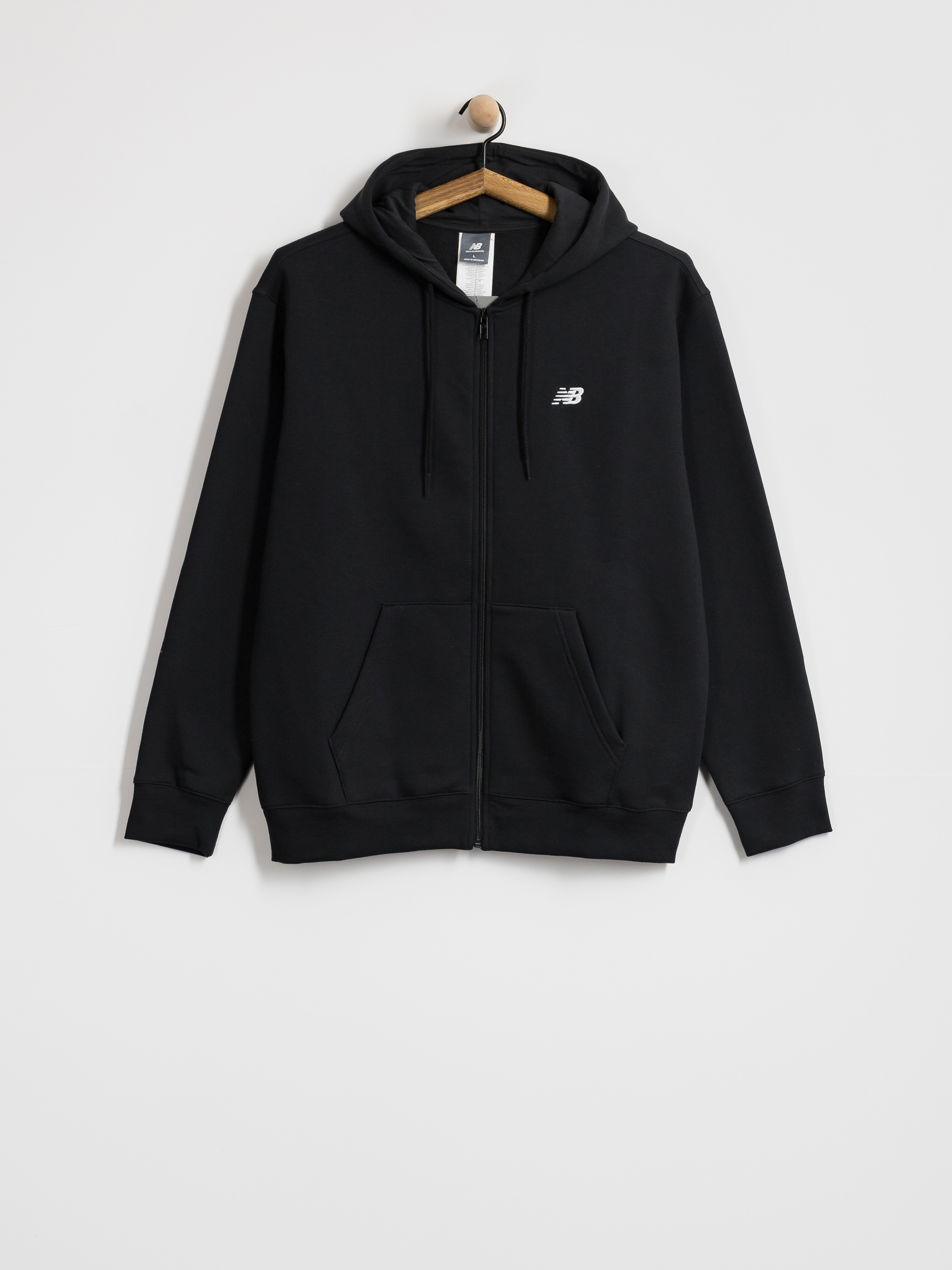 Hanorac cu glugă New Balance Sport Essentials Logo ZHD (black)