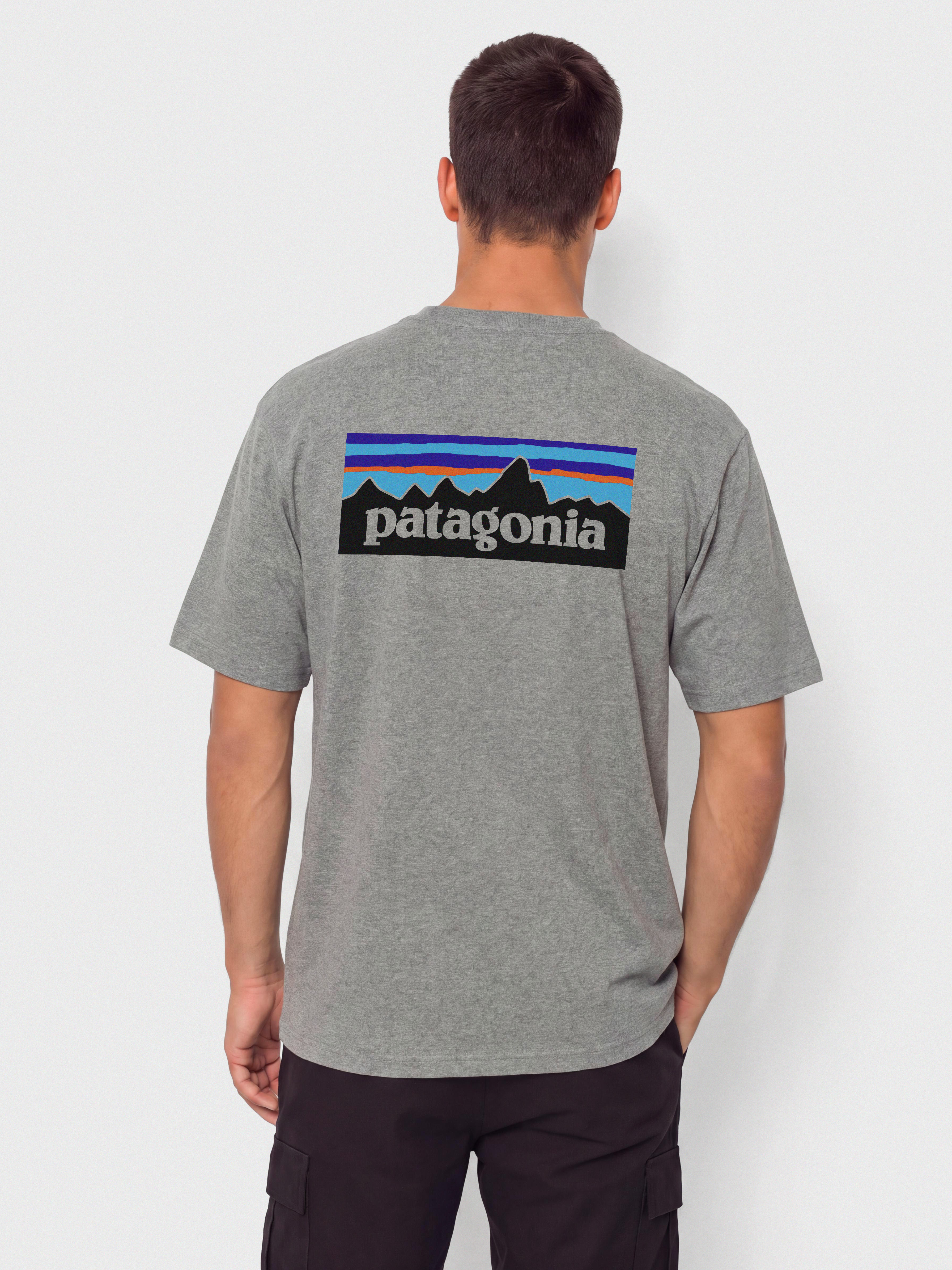 Tricou Patagonia P6 Logo Responsibili
