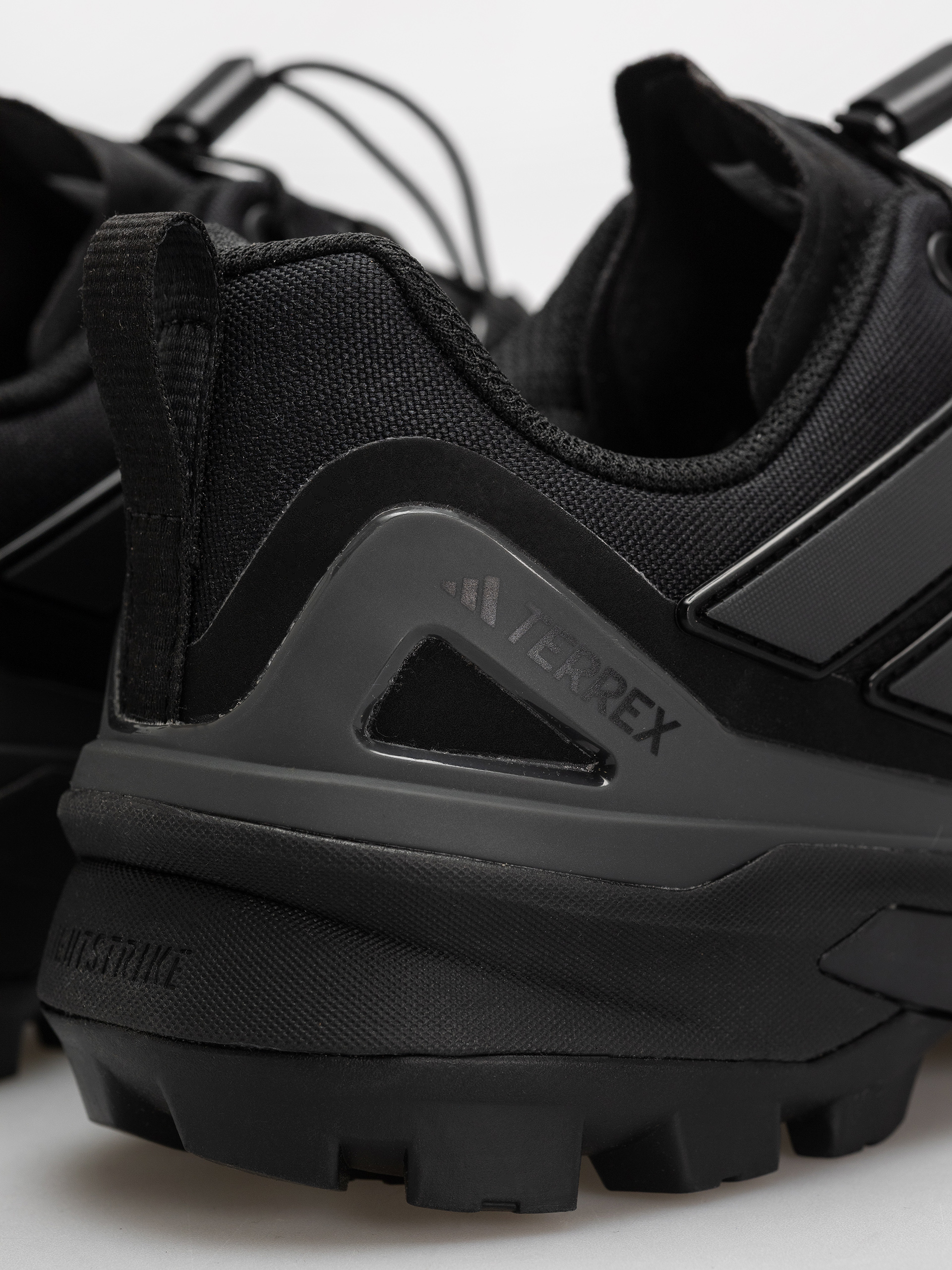 Pantofi adidas Terrex Skychaser Gt (cblack/cblack/carbon)