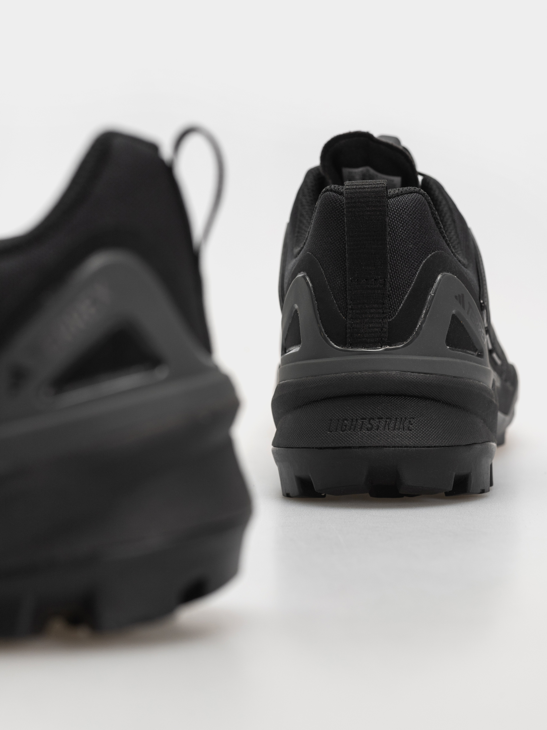 Pantofi adidas Terrex Skychaser Gt (cblack/cblack/carbon)