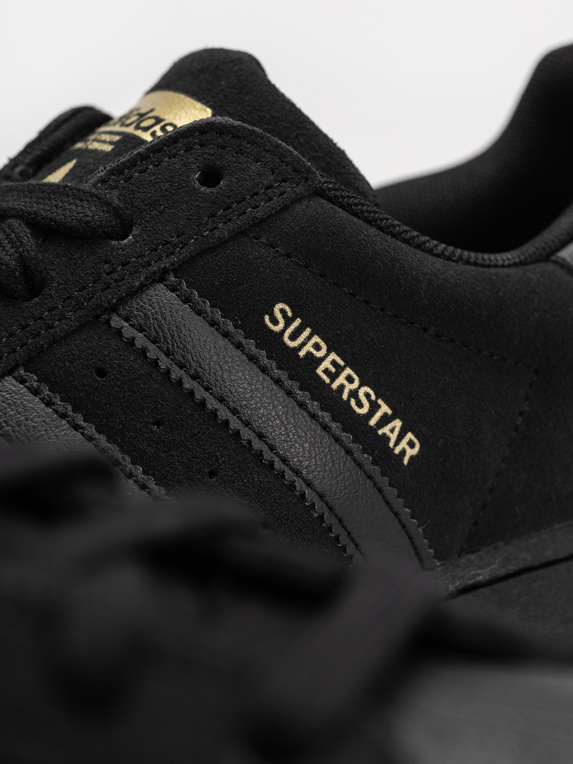 Pantofi adidas Superstar Adv (cblack/cblack/goldmt)