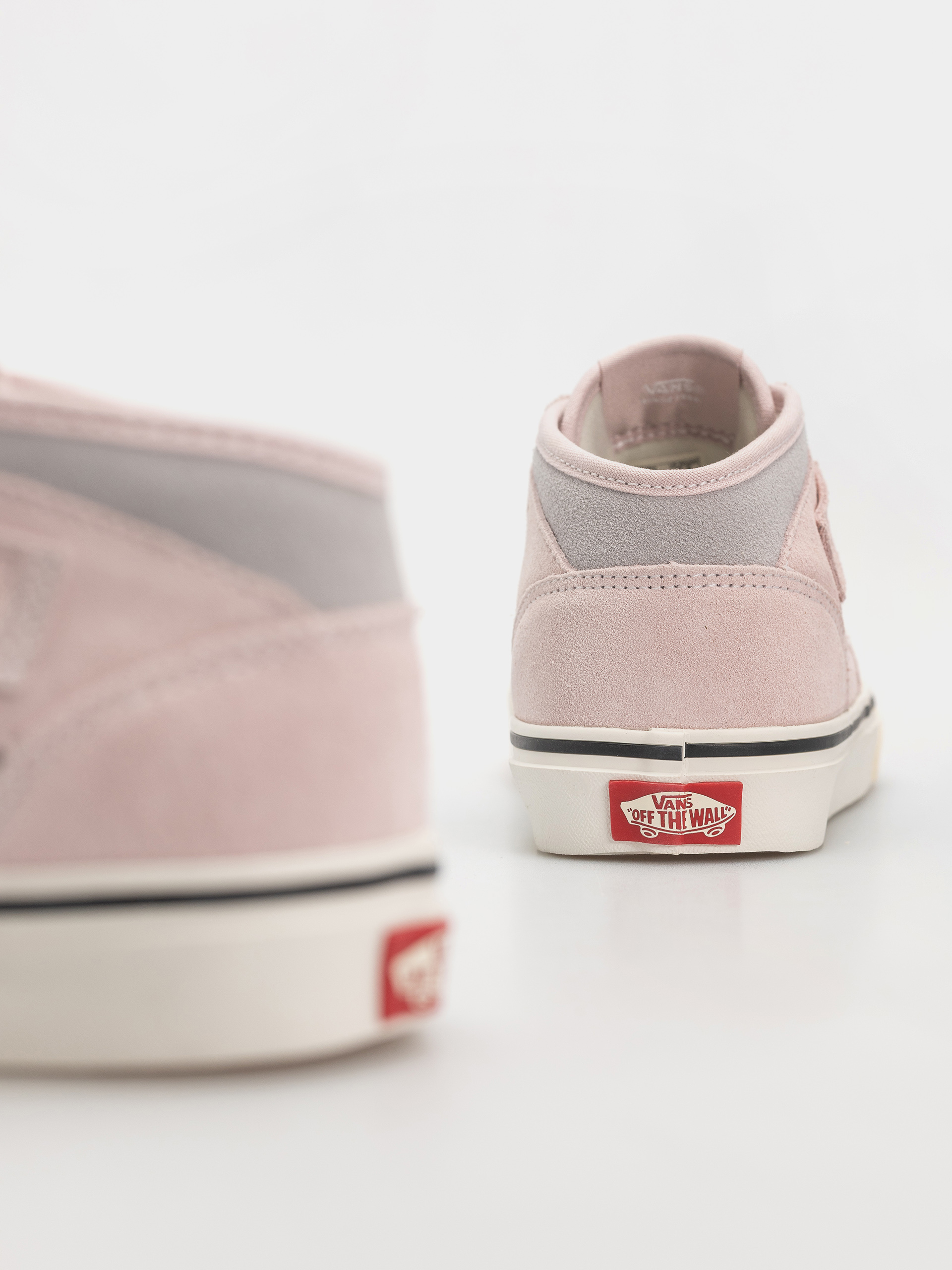 Pantofi Vans Half Cab Decon (pale petal pink)