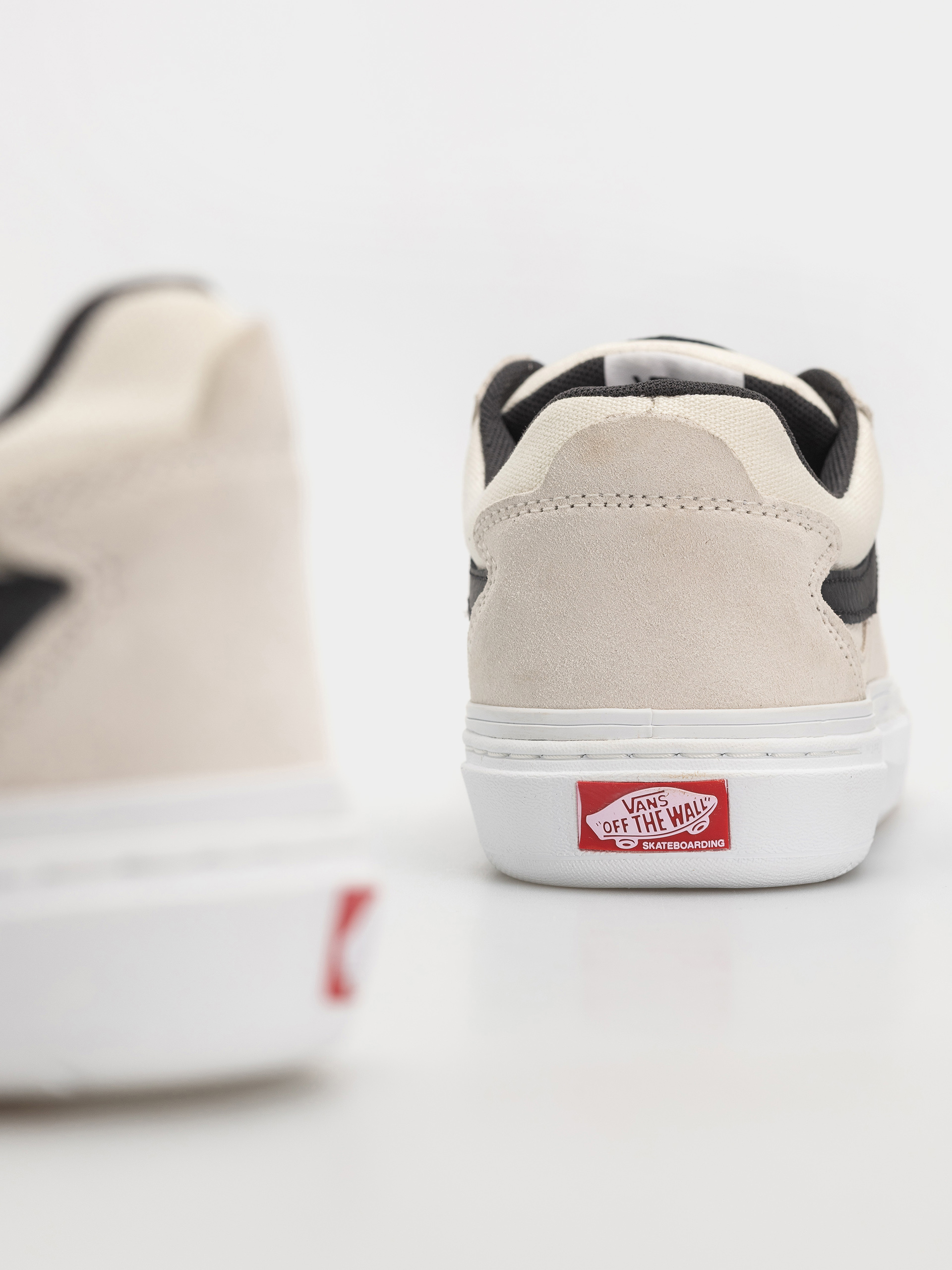 Pantofi Vans Skate Kyle Walker Wafflecup (white/gunmetal)