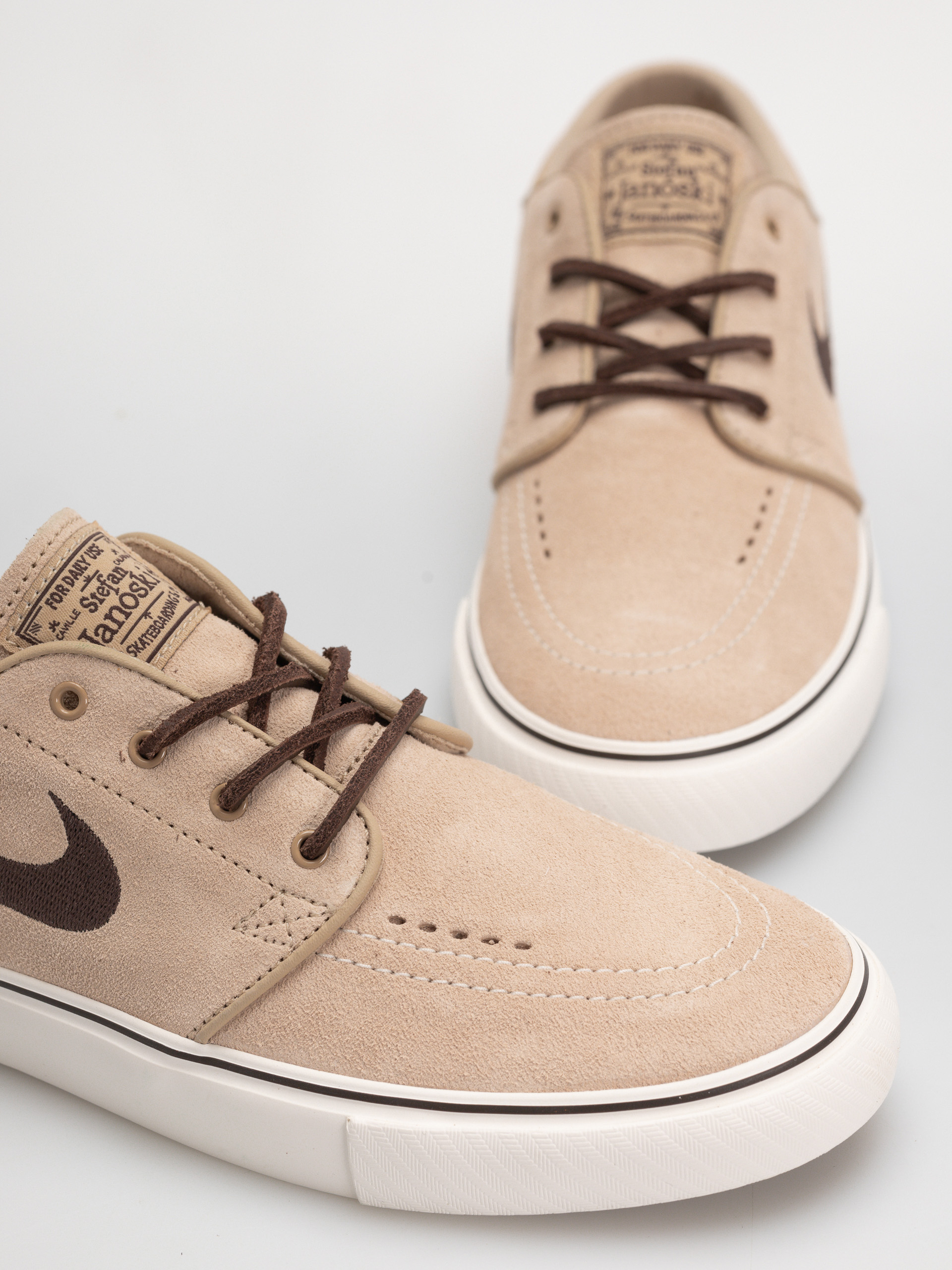 Pantofi Nike SB Zoom Janoski Og+ (linen/lt chocolate sail)