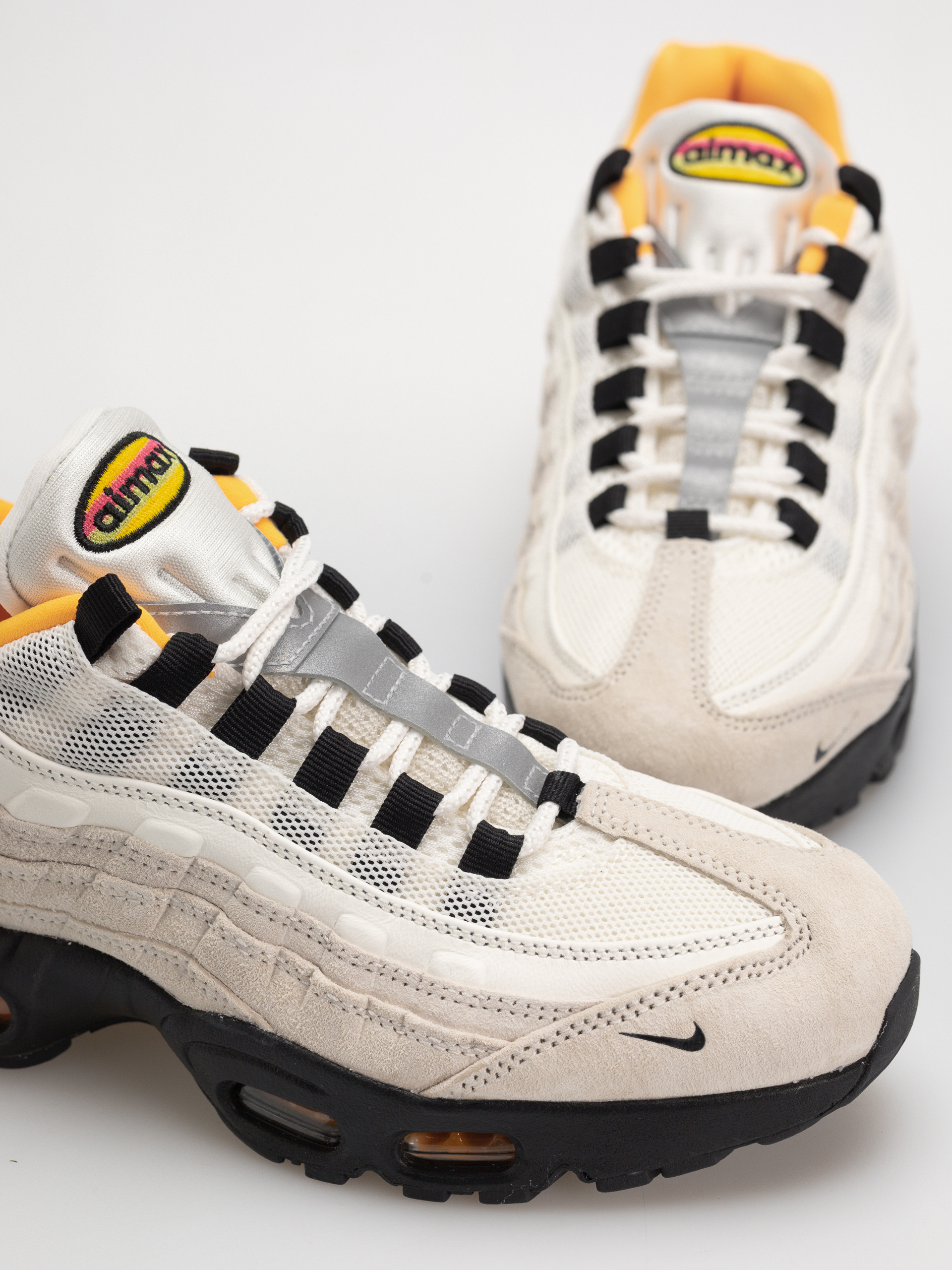Pantofi Nike SB Air Max 95 (sail/black laser orange)