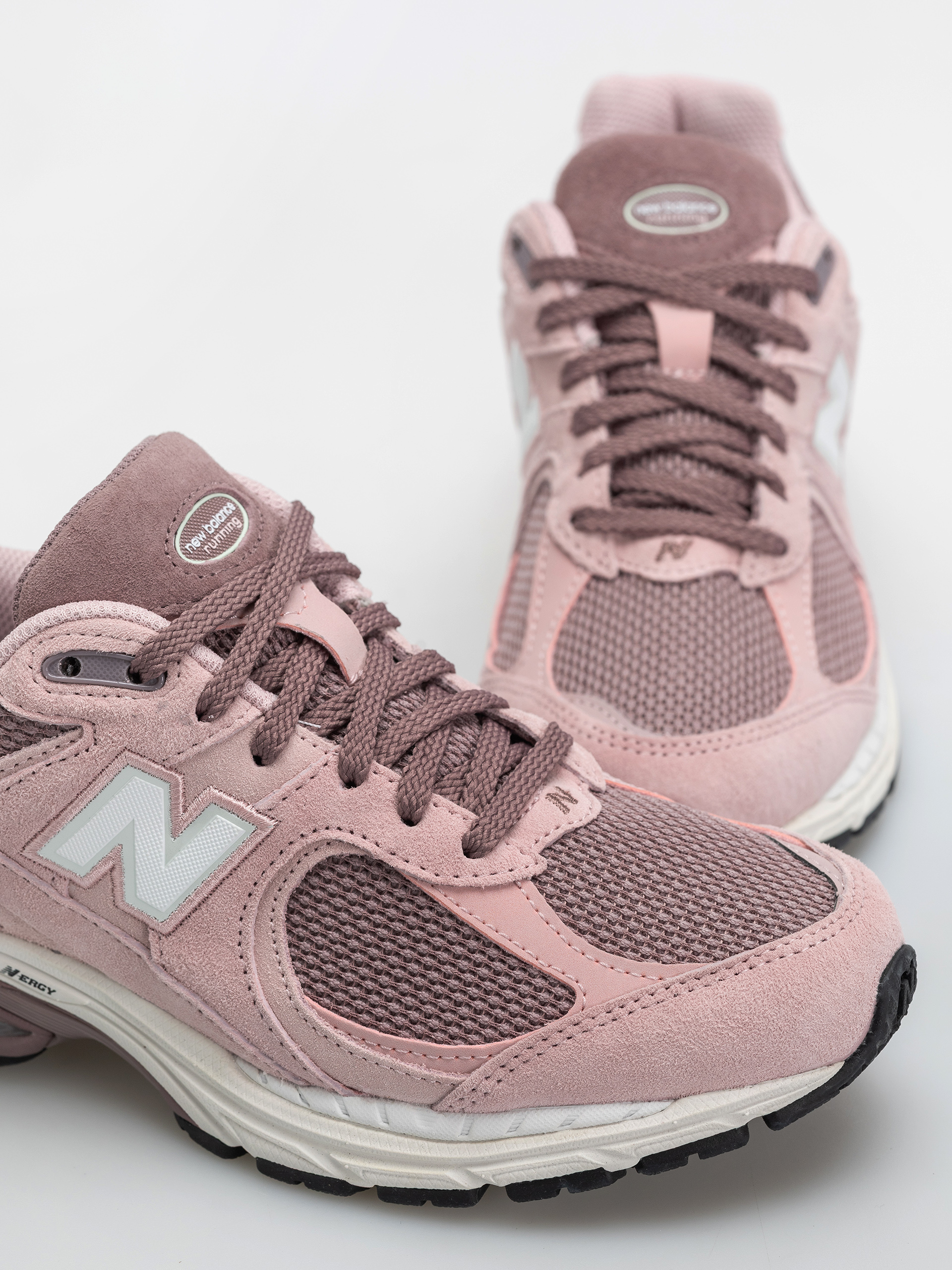 Pantofi New Balance 2002 (pink chalk/pebble)
