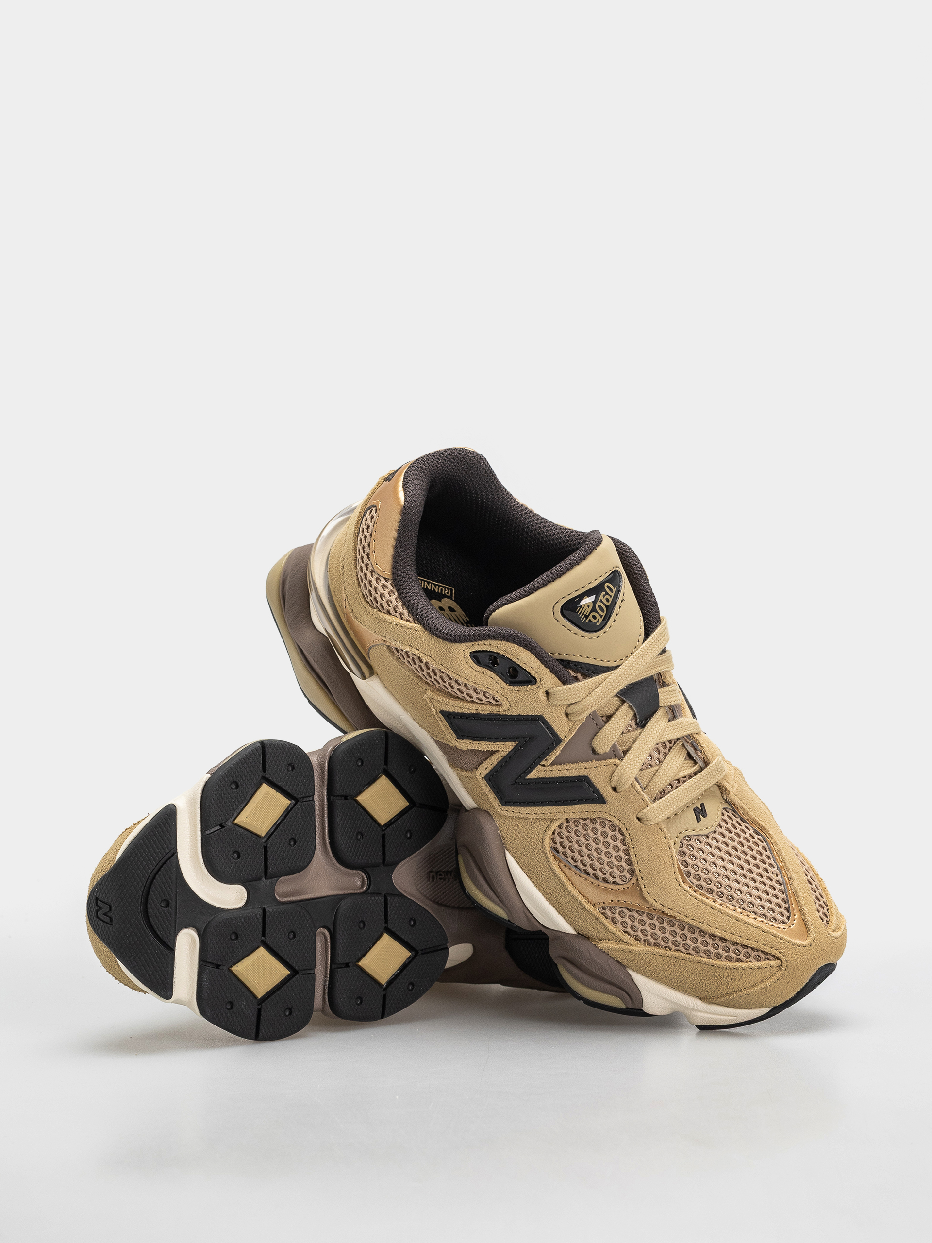 Pantofi New Balance 9060 (quicksand/incense)