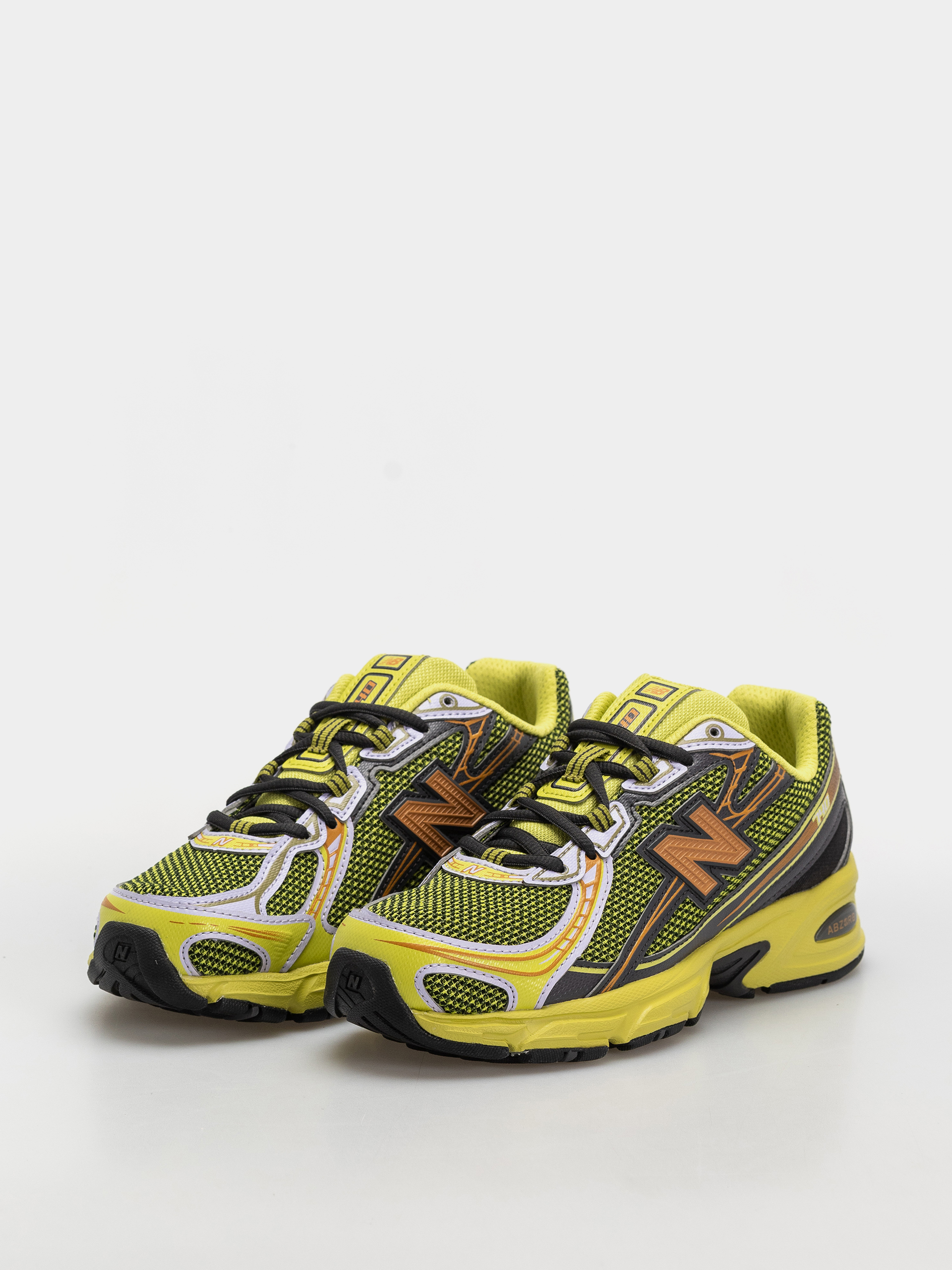 Pantofi New Balance 740 (field green/black cement)