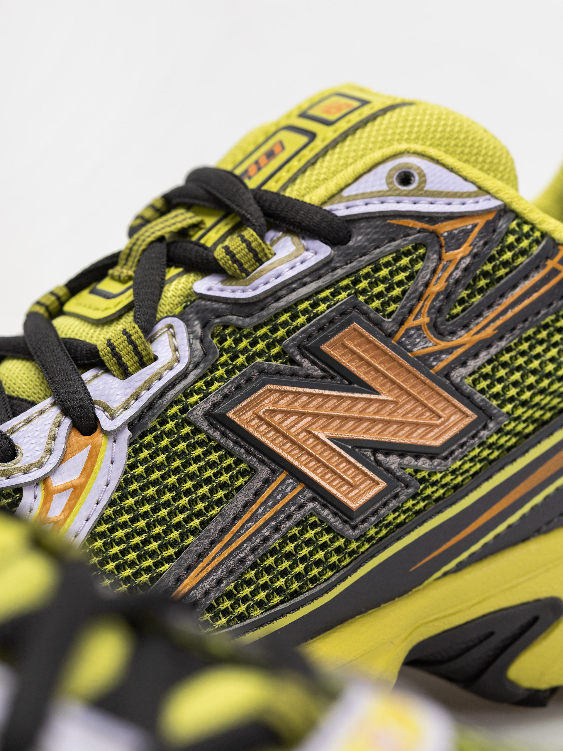 Pantofi New Balance 740 (field green/black cement)