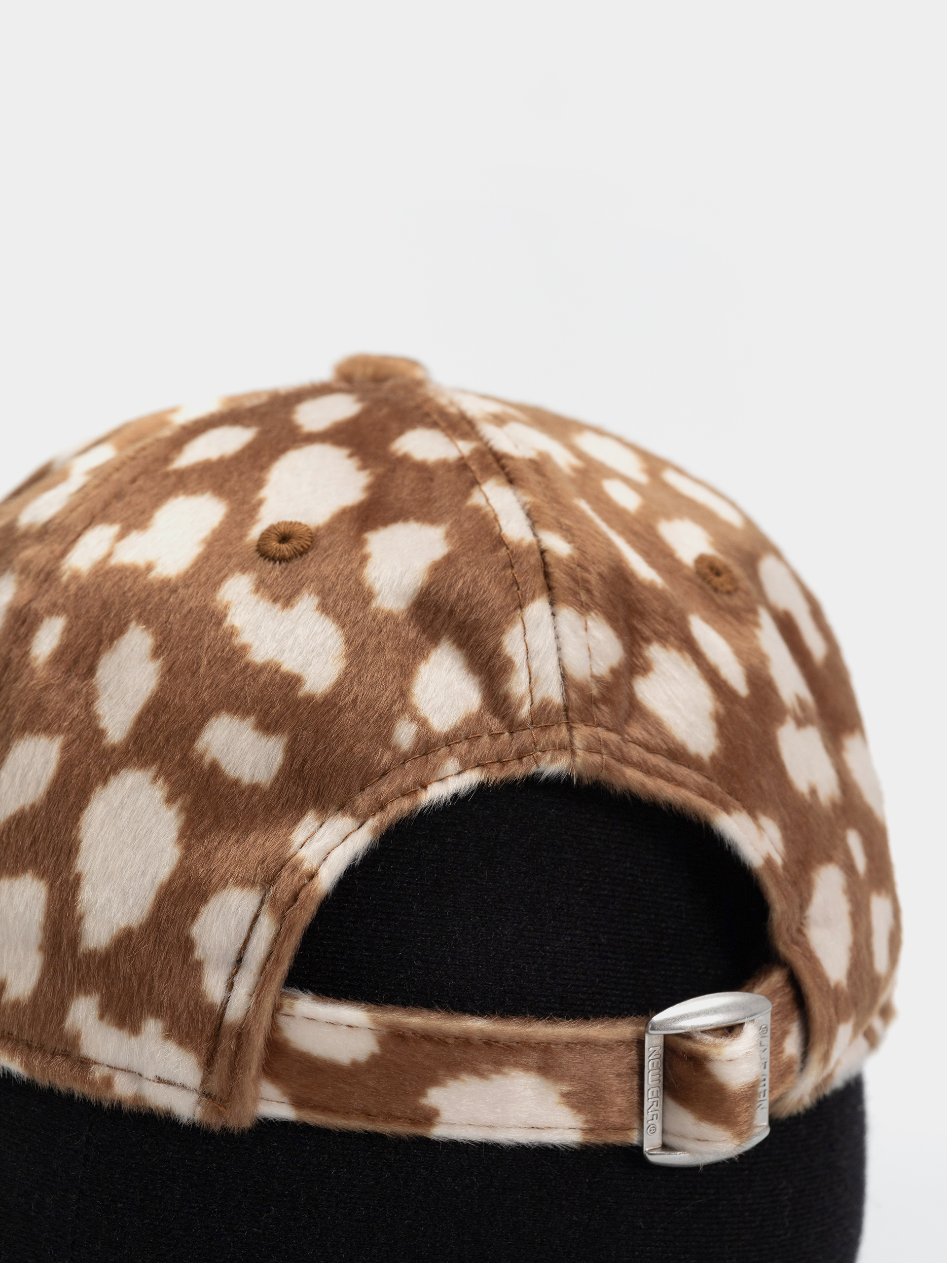 Șapcă New Era Animal Print 9Twenty Los Angeles Dodgers (leo brown)