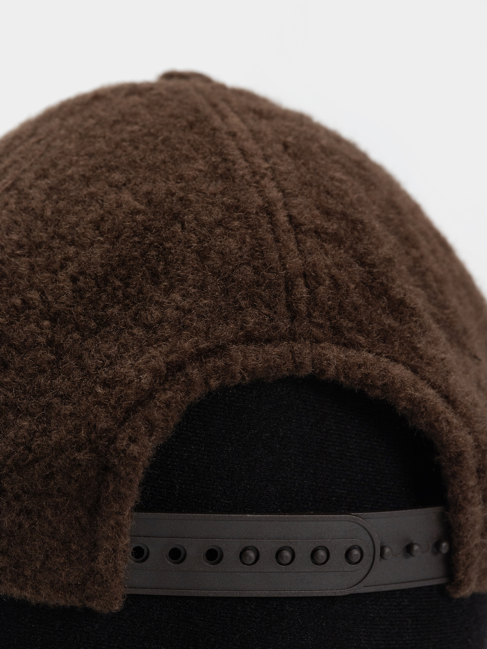 Șapcă New Era Winter Borg 9Forty New York Yankees (brown)