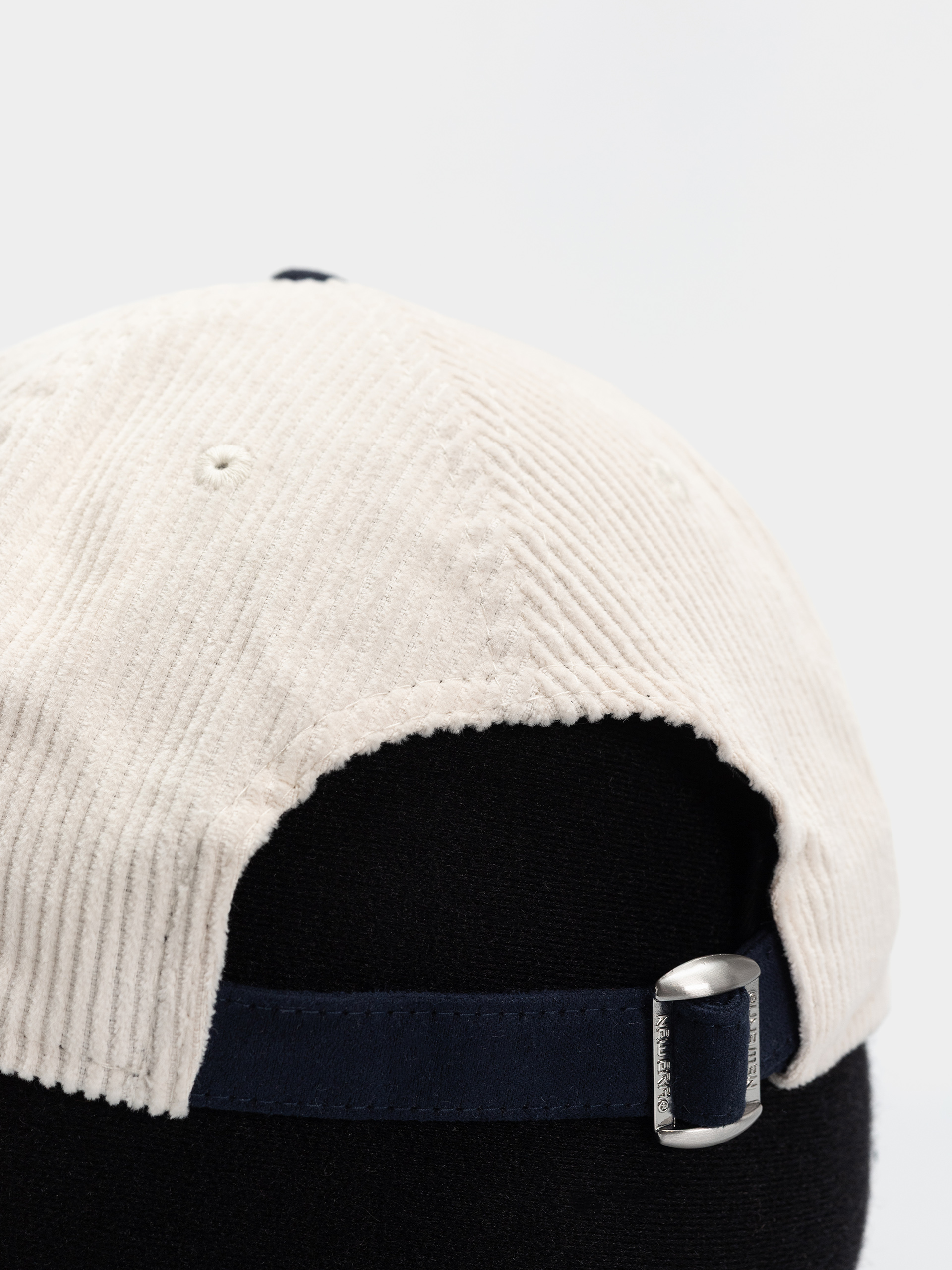 Șapcă New Era Cord Mix 9Twenty (cream/navy)