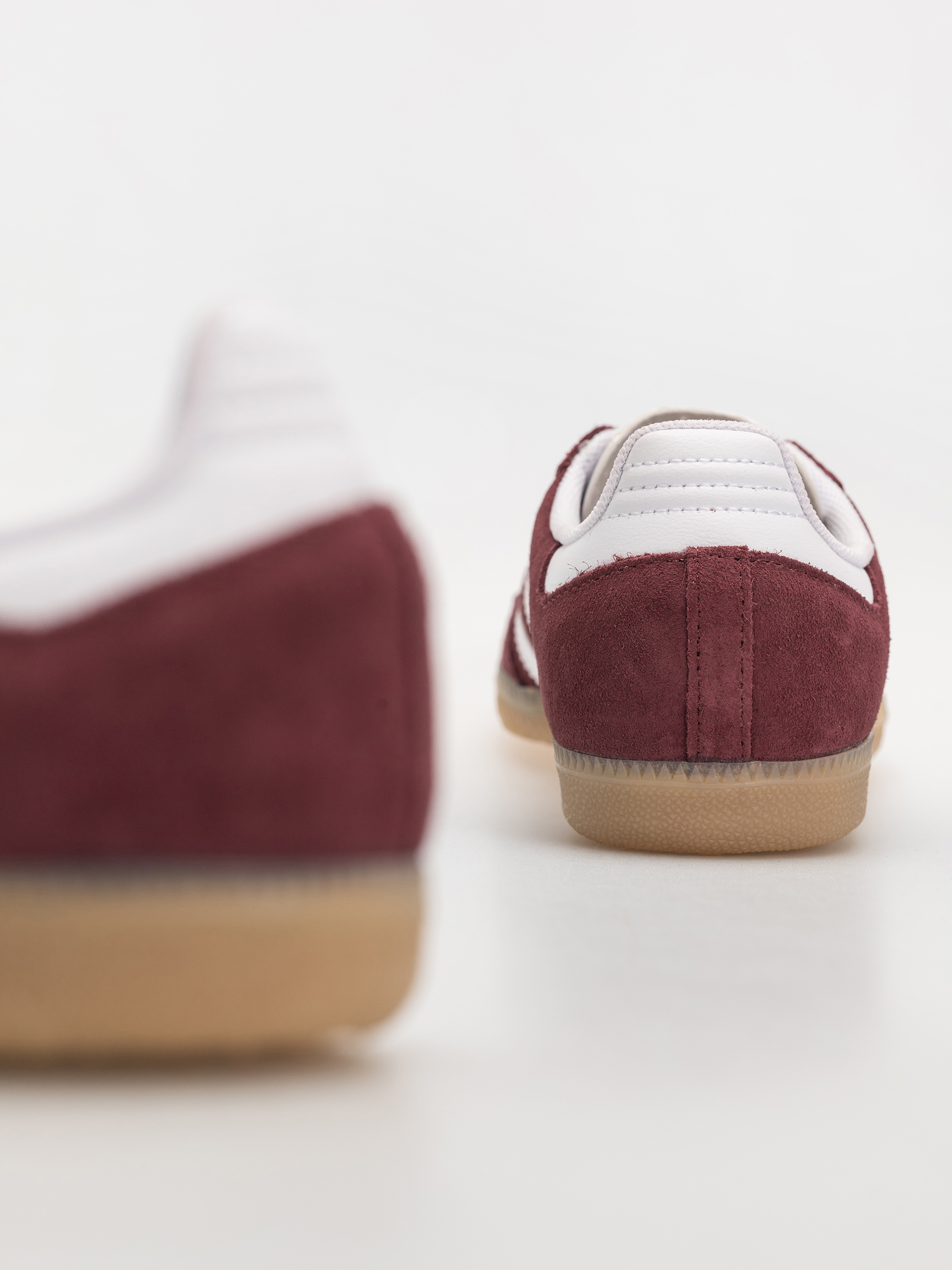 Pantofi adidas Samba Adv (shared/ftwwht/maroon)