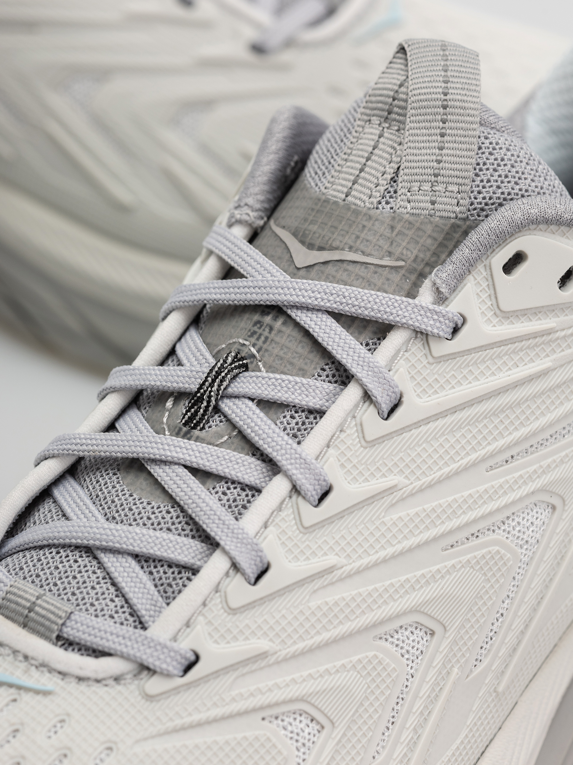 Pantofi Hoka Clifton UTL Wmn (cosmic grey/stellar grey)