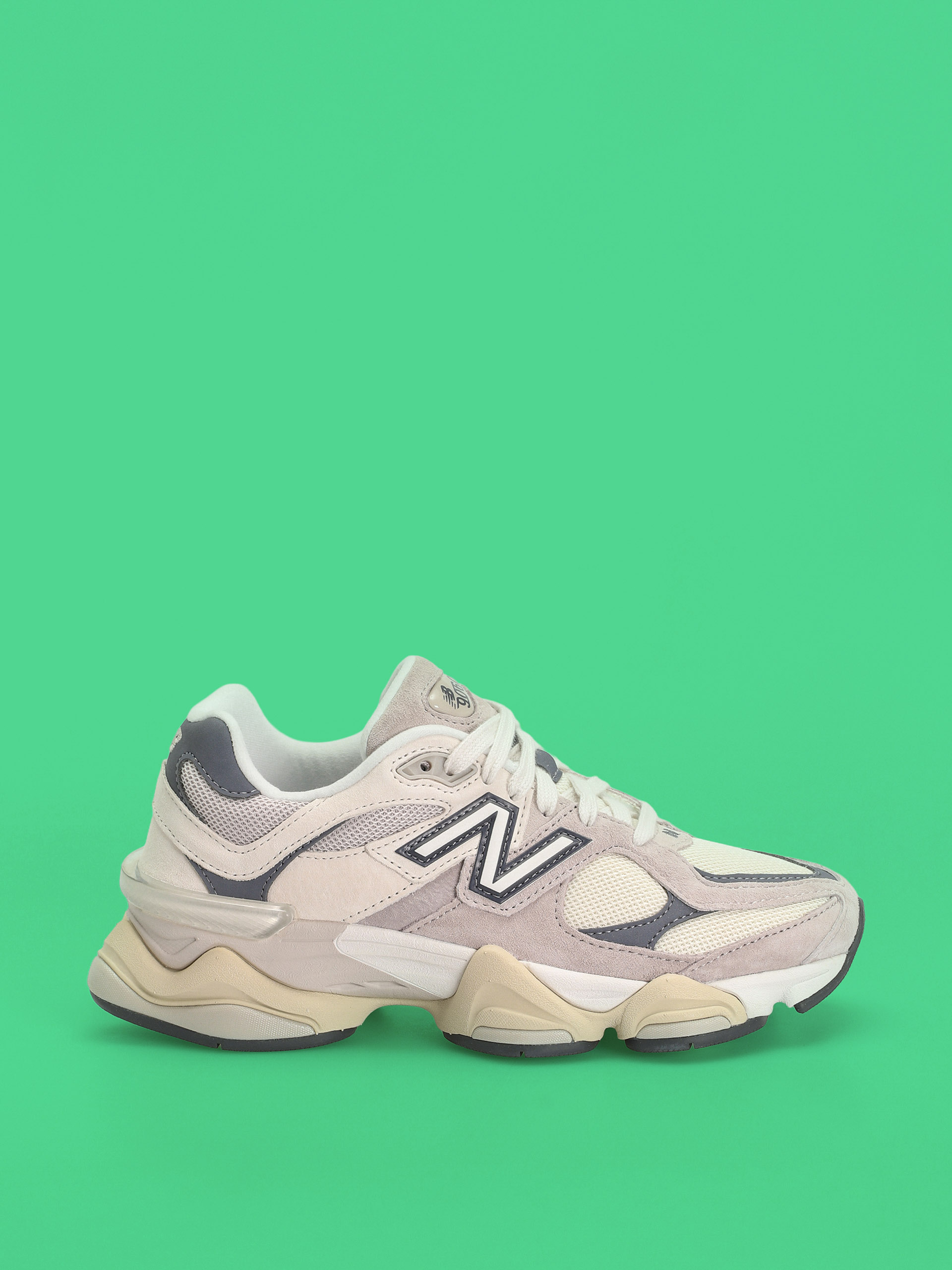 Pantofi New Balance 9060