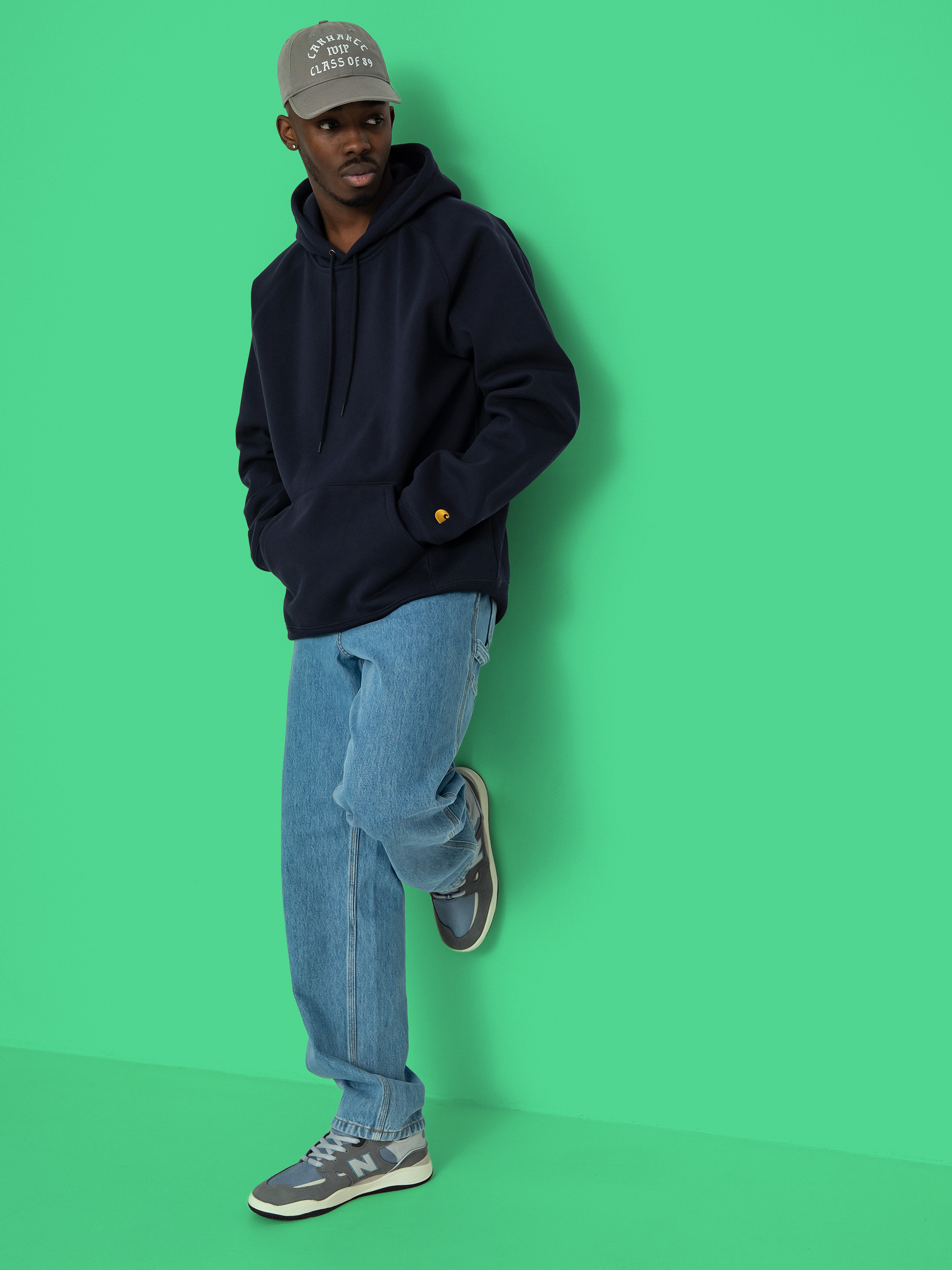 Hanorac cu glugă Carhartt WIP Chase HD (dark navy/gold)