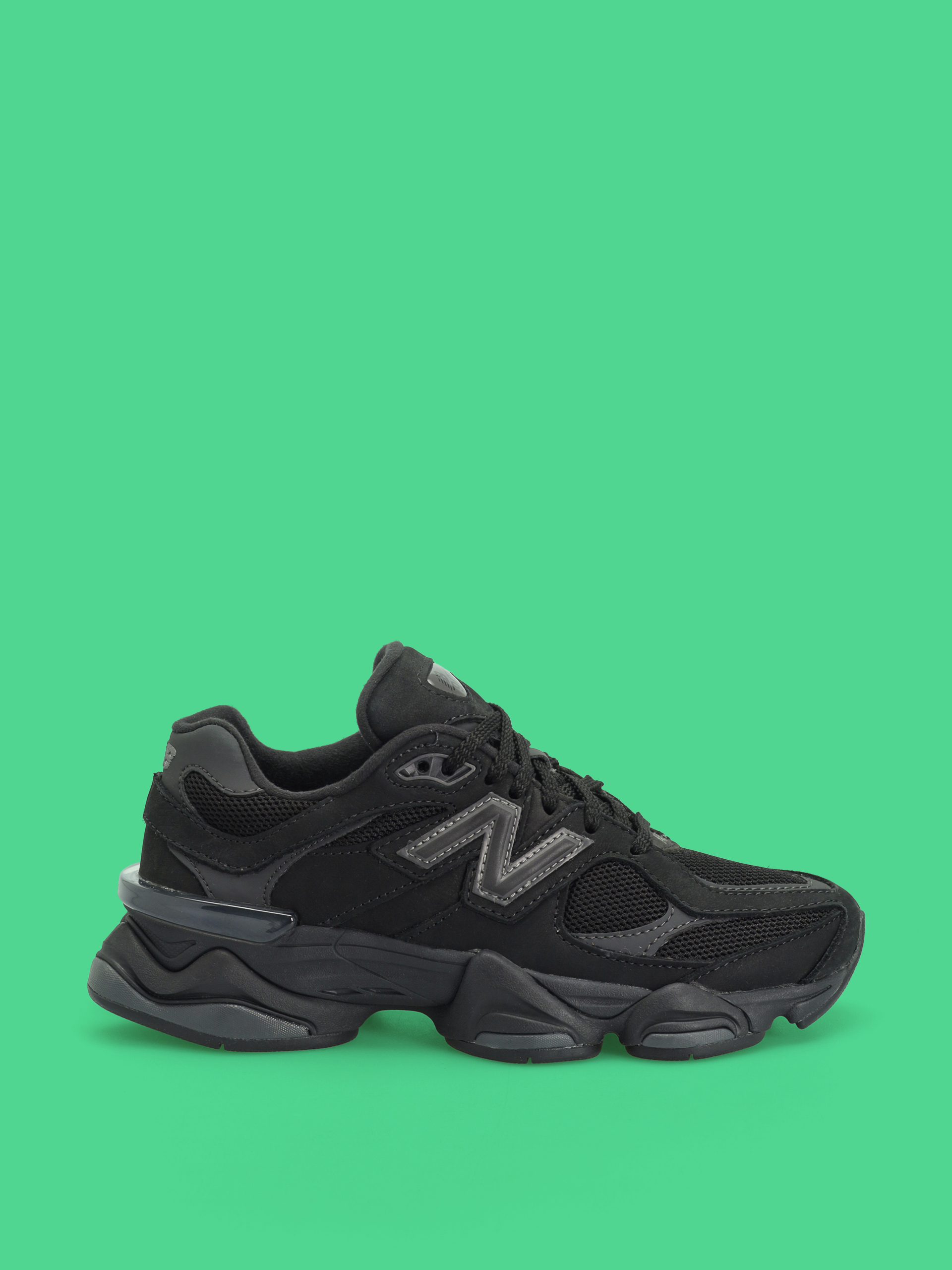 Pantofi New Balance 9060