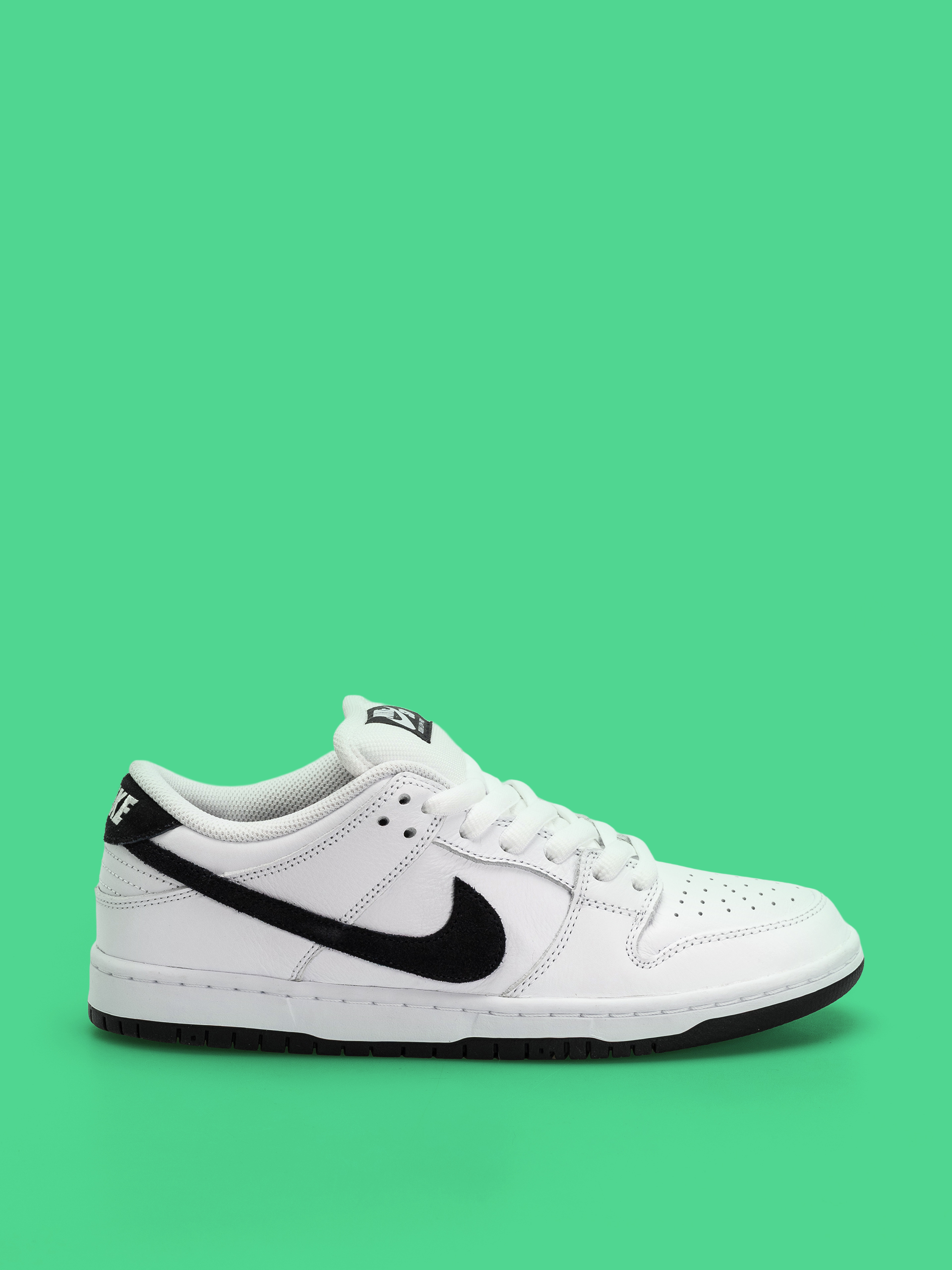 Pantofi Nike SB Dunk Low Pro (white/black white black)