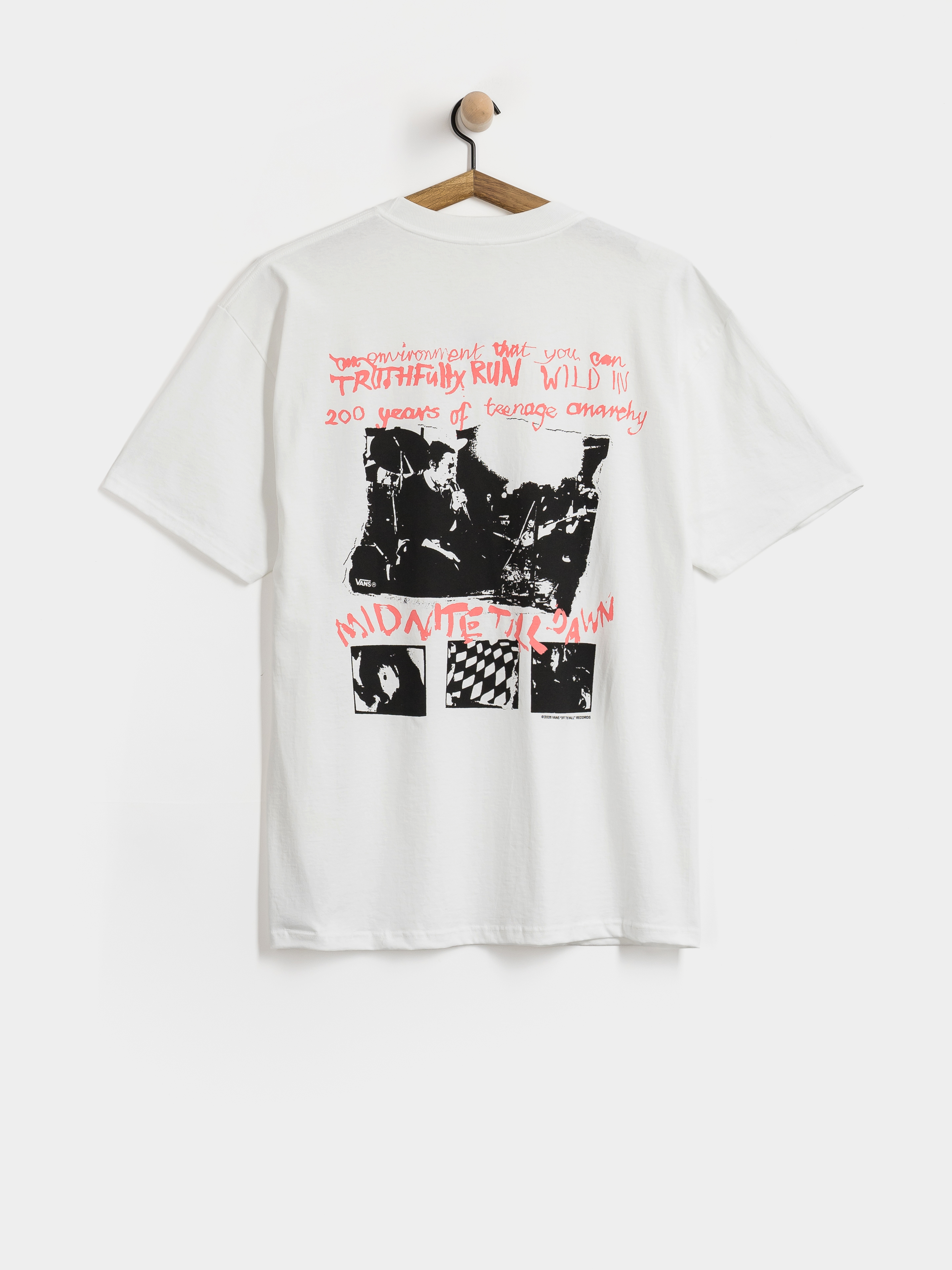 Tricou Vans Sex Pistols Run Wild On The Green (white)