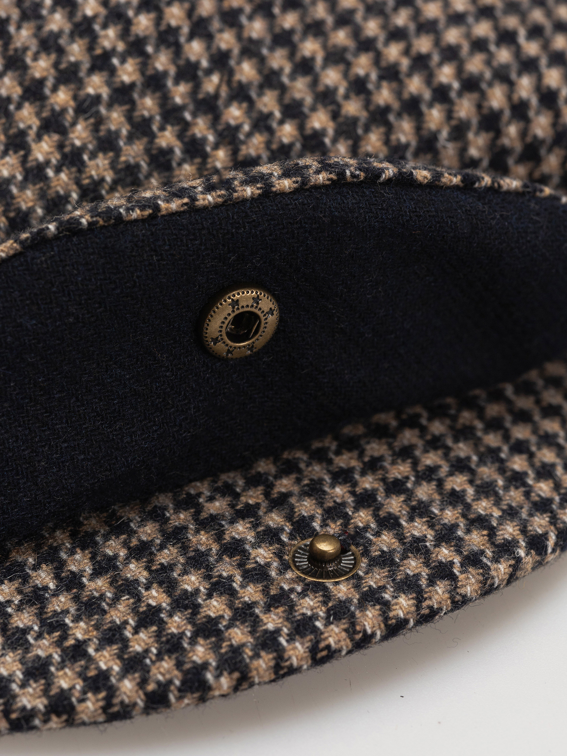 Pălărie cu cozoroc Brixton Hooligan Snap Cap (navy/sand houndstooth)