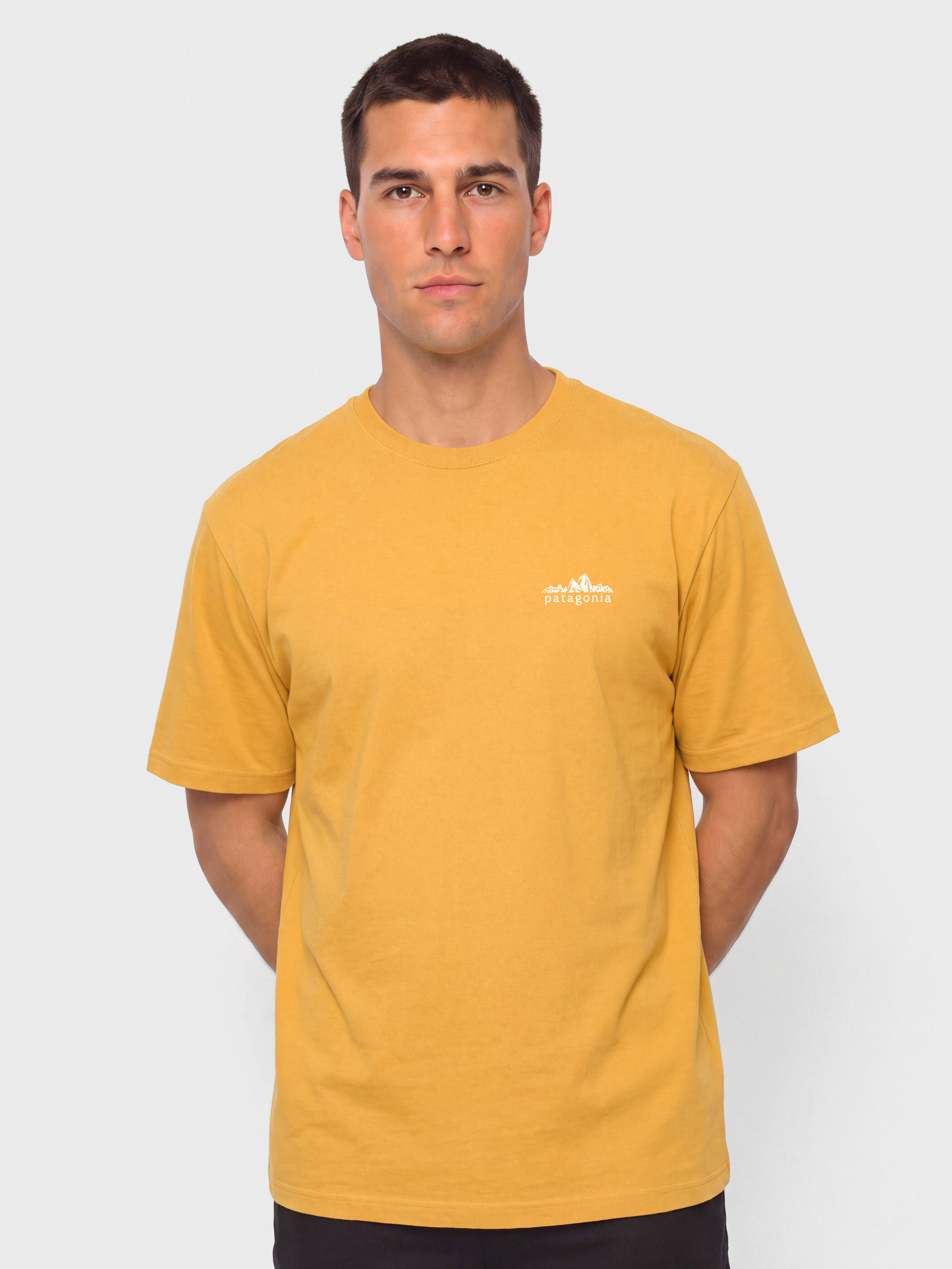 Tricou Patagonia Fitz Roy Foothills (dried mango)