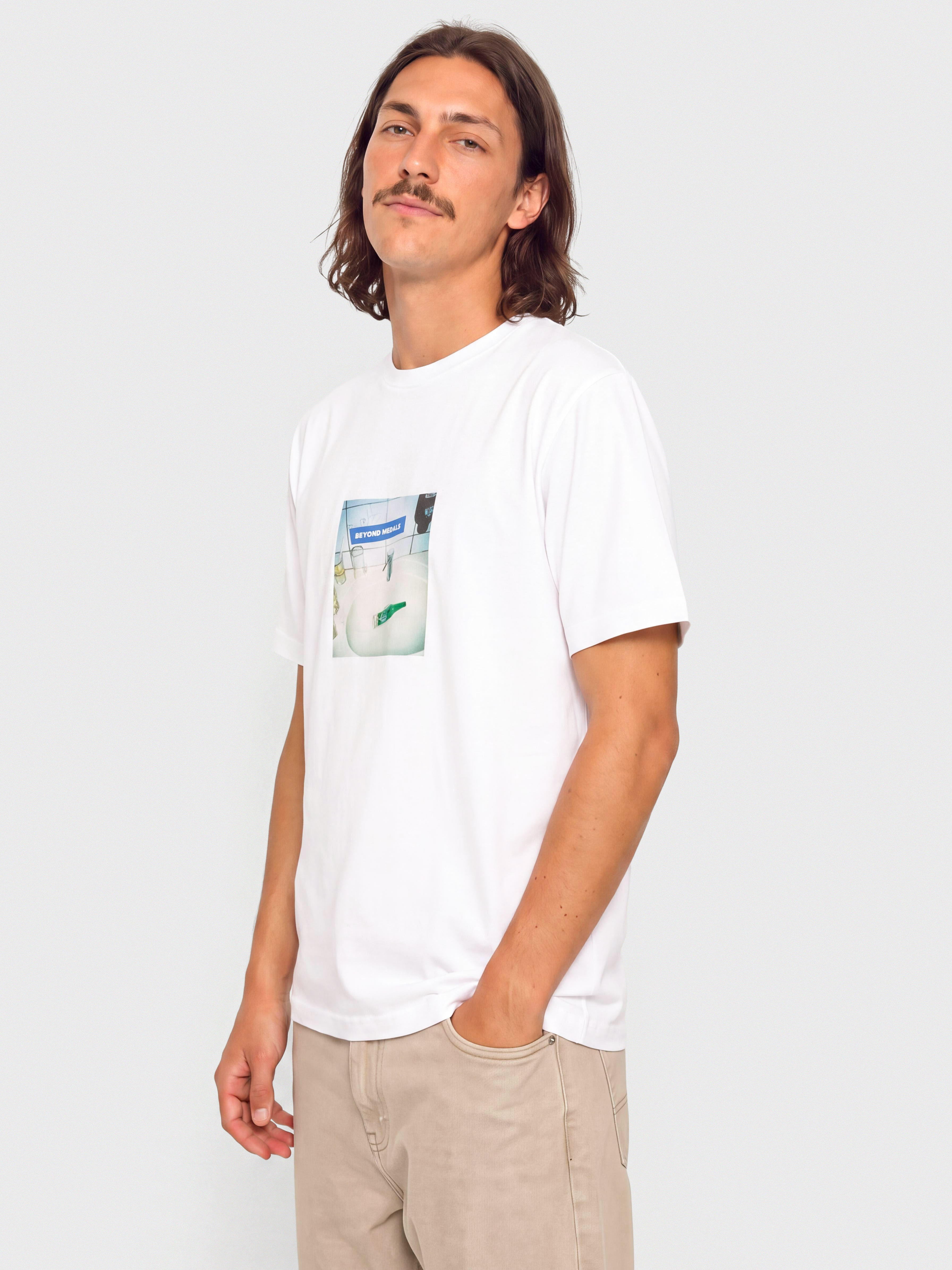 Tricou Beyond Medals Bottle
