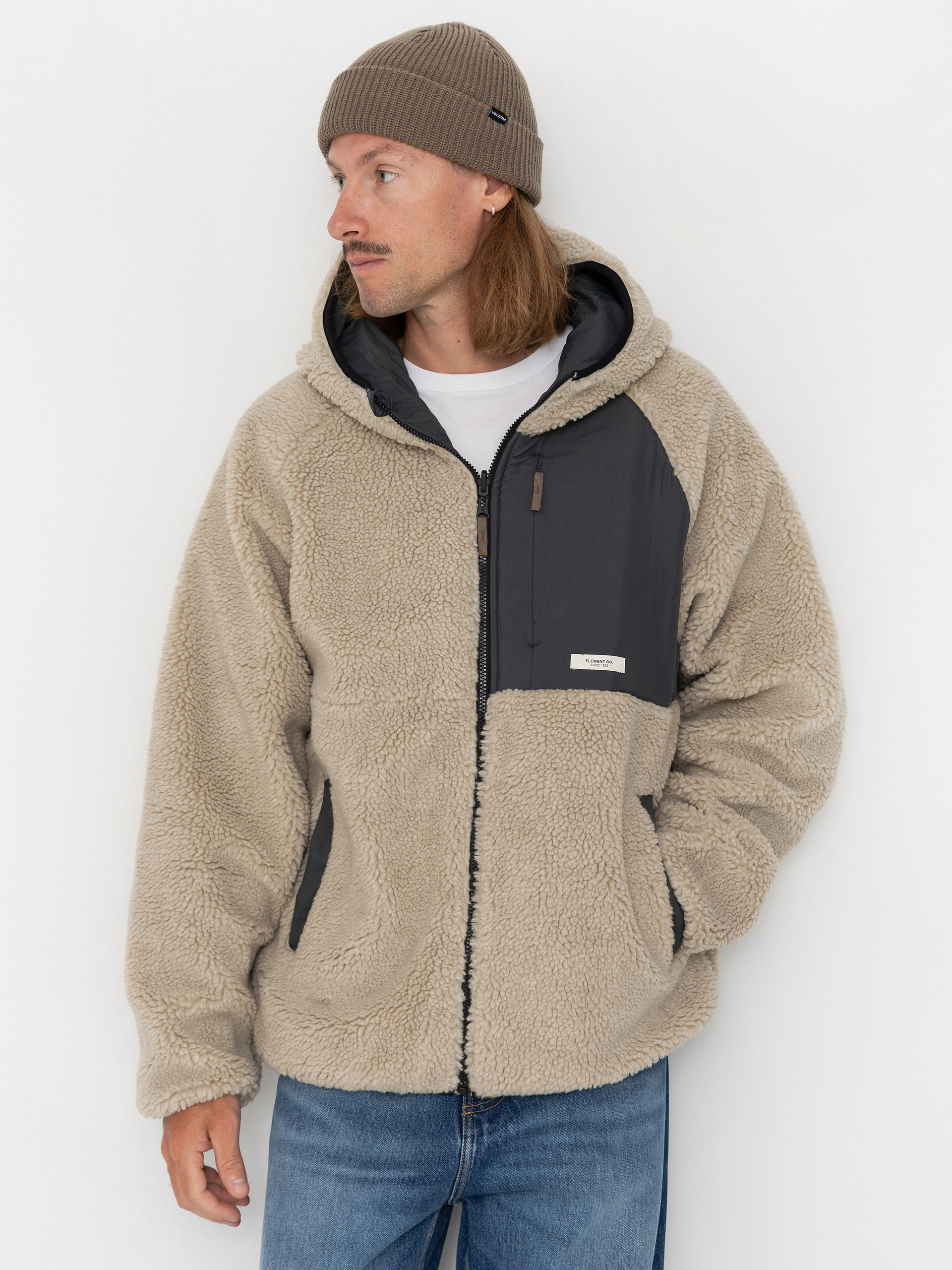 Geacu0103 Element Wolfe Sherpa (oat milk)
