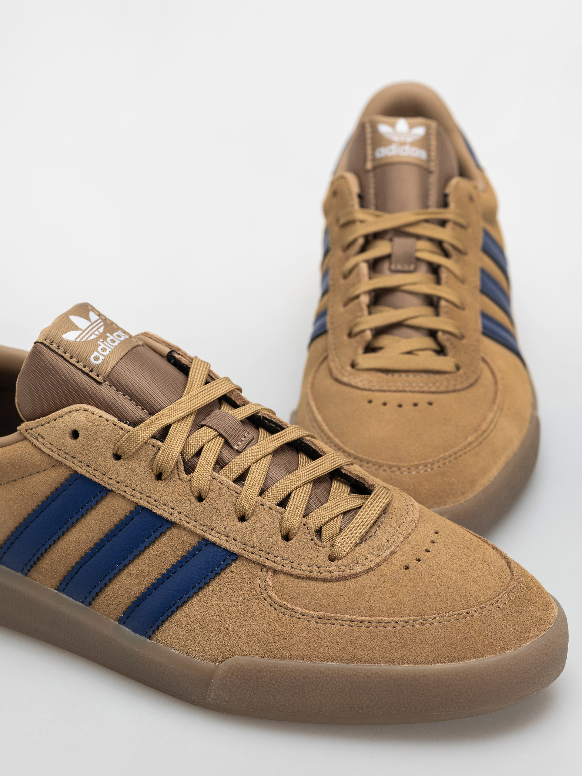 Pantofi adidas Glenburn (cardbo/mutprp/gum5)