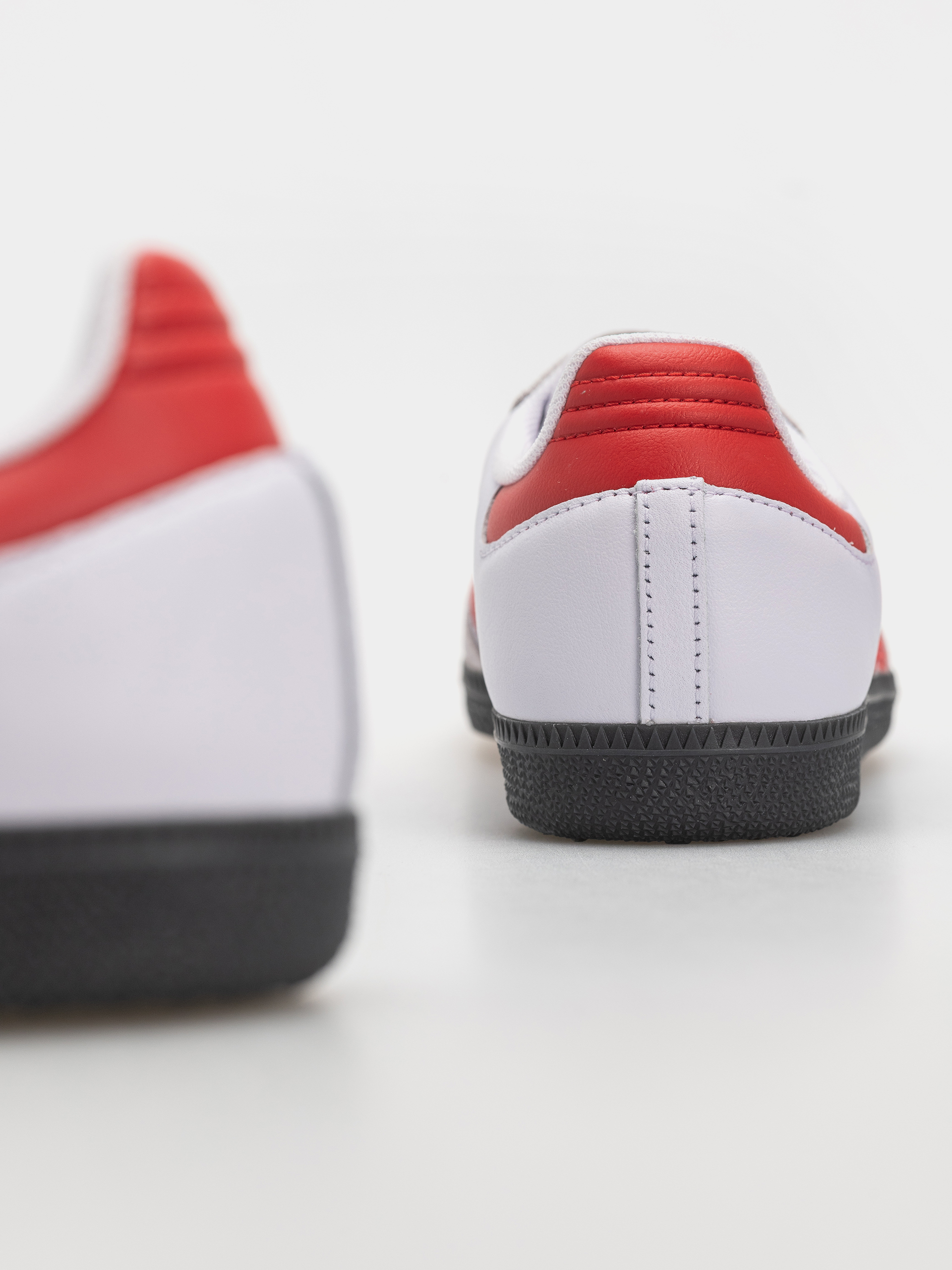 Pantofi adidas Samba Adv (cblack/fropur/betsca)