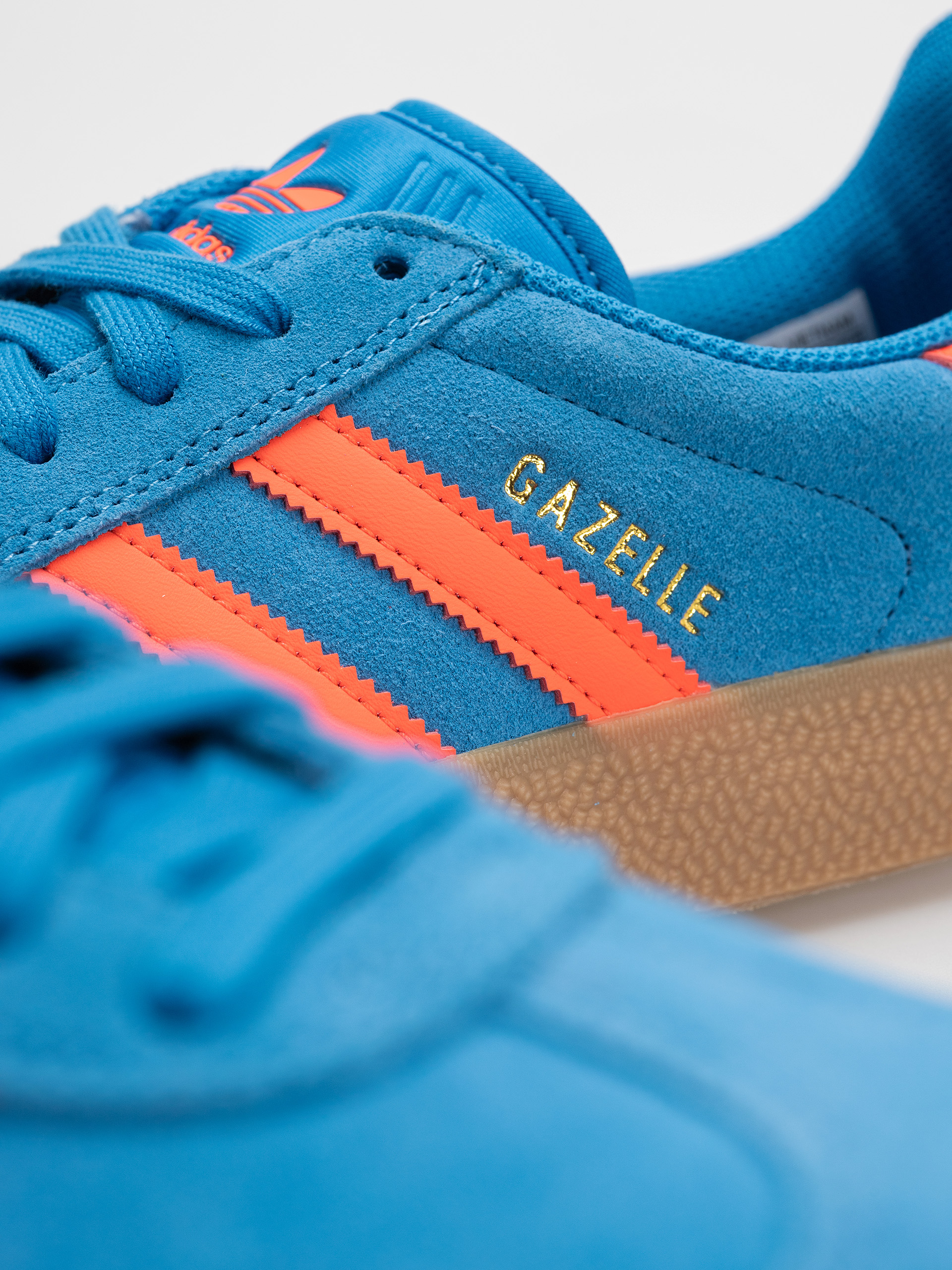 Pantofi adidas Gazelle Adv (brblue/solred/gum4)