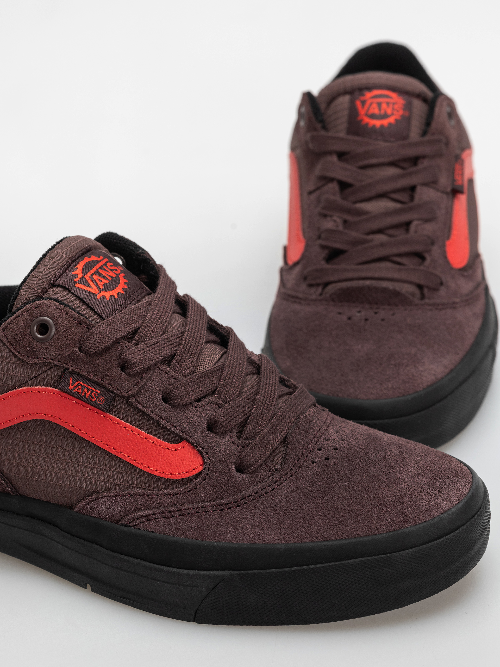 Pantofi Vans Bmx Proof Wafflecup (brwn/riored/blk)