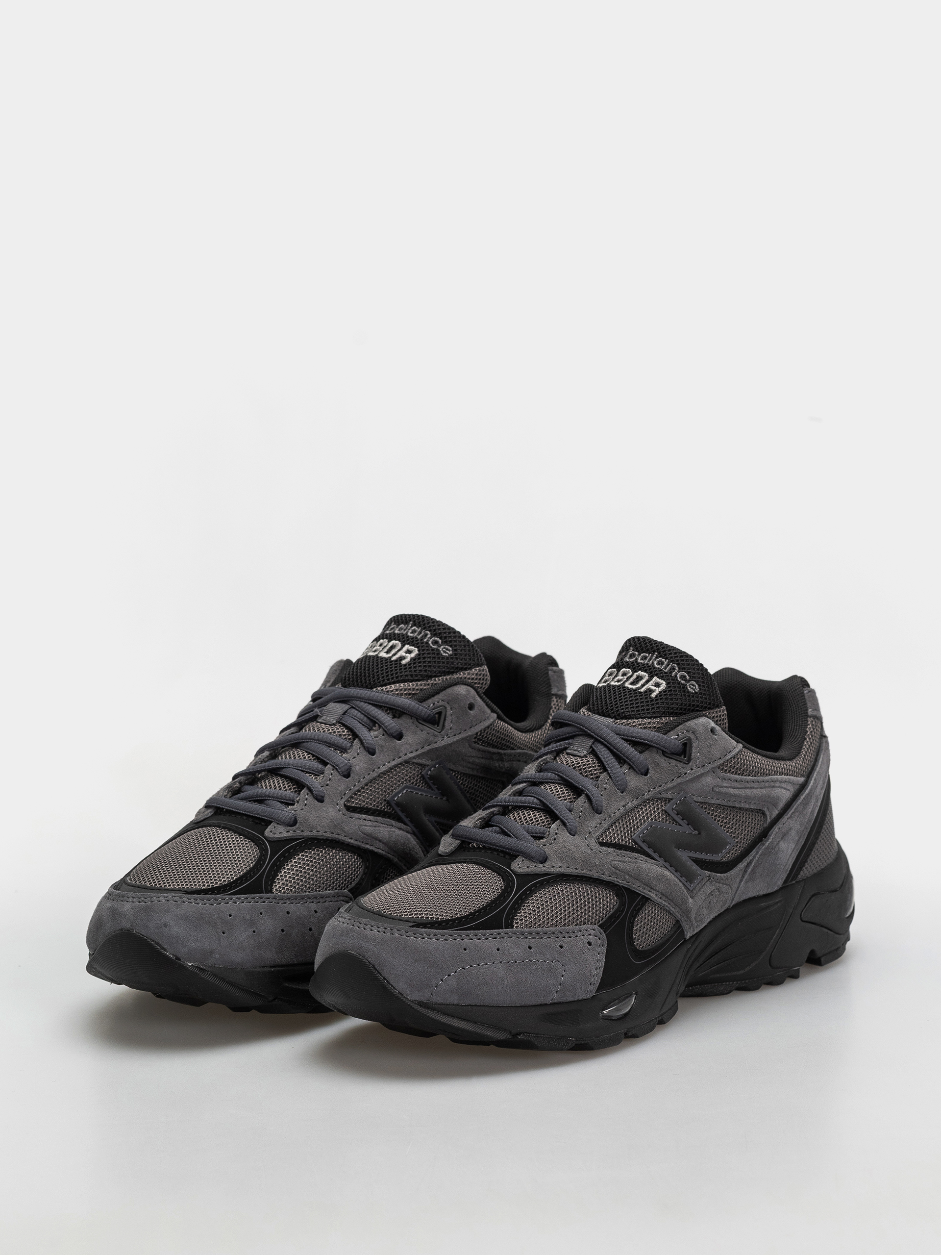 Pantofi New Balance 880R (magnet/black)