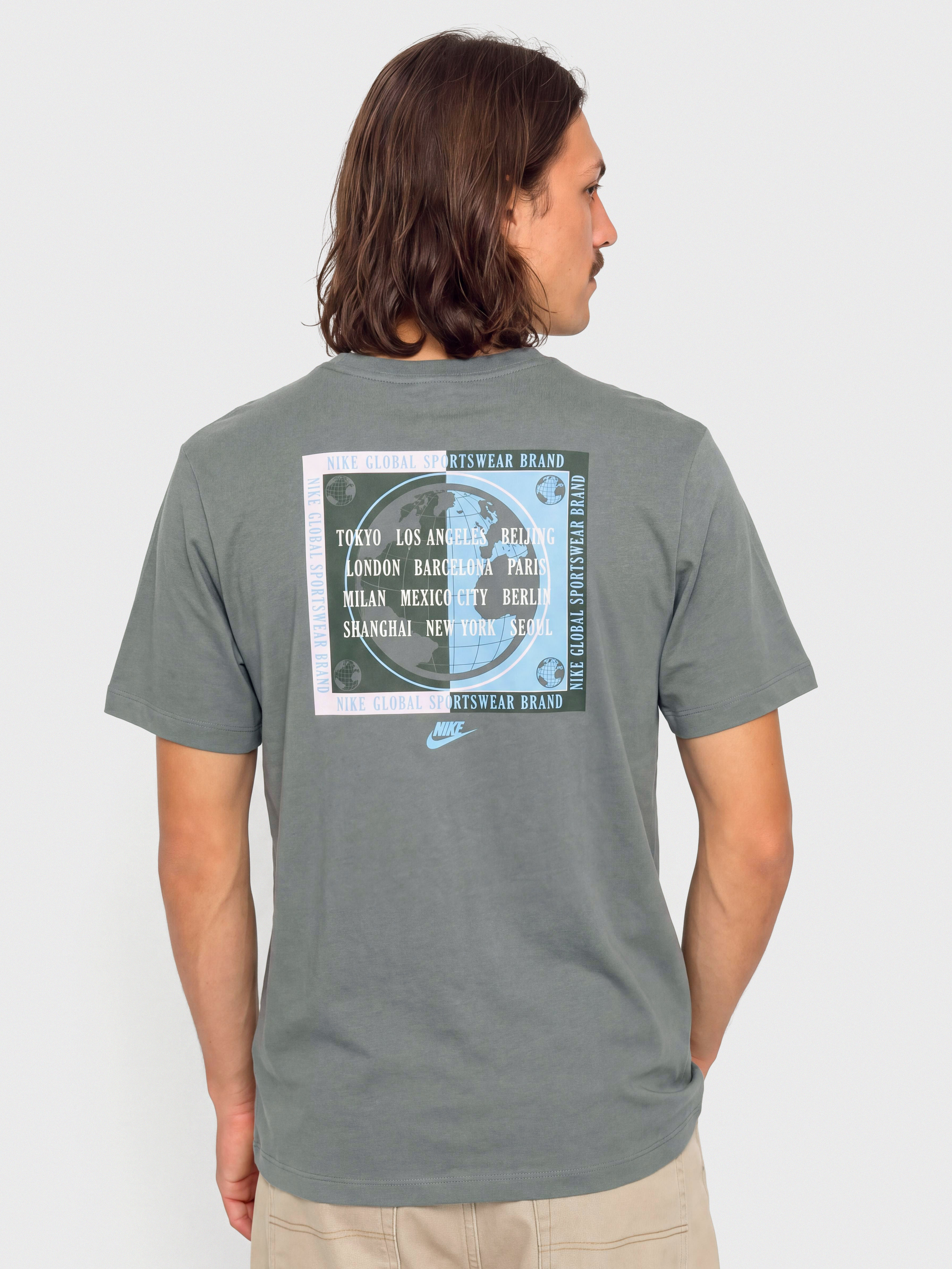 Tricou Nike SB World