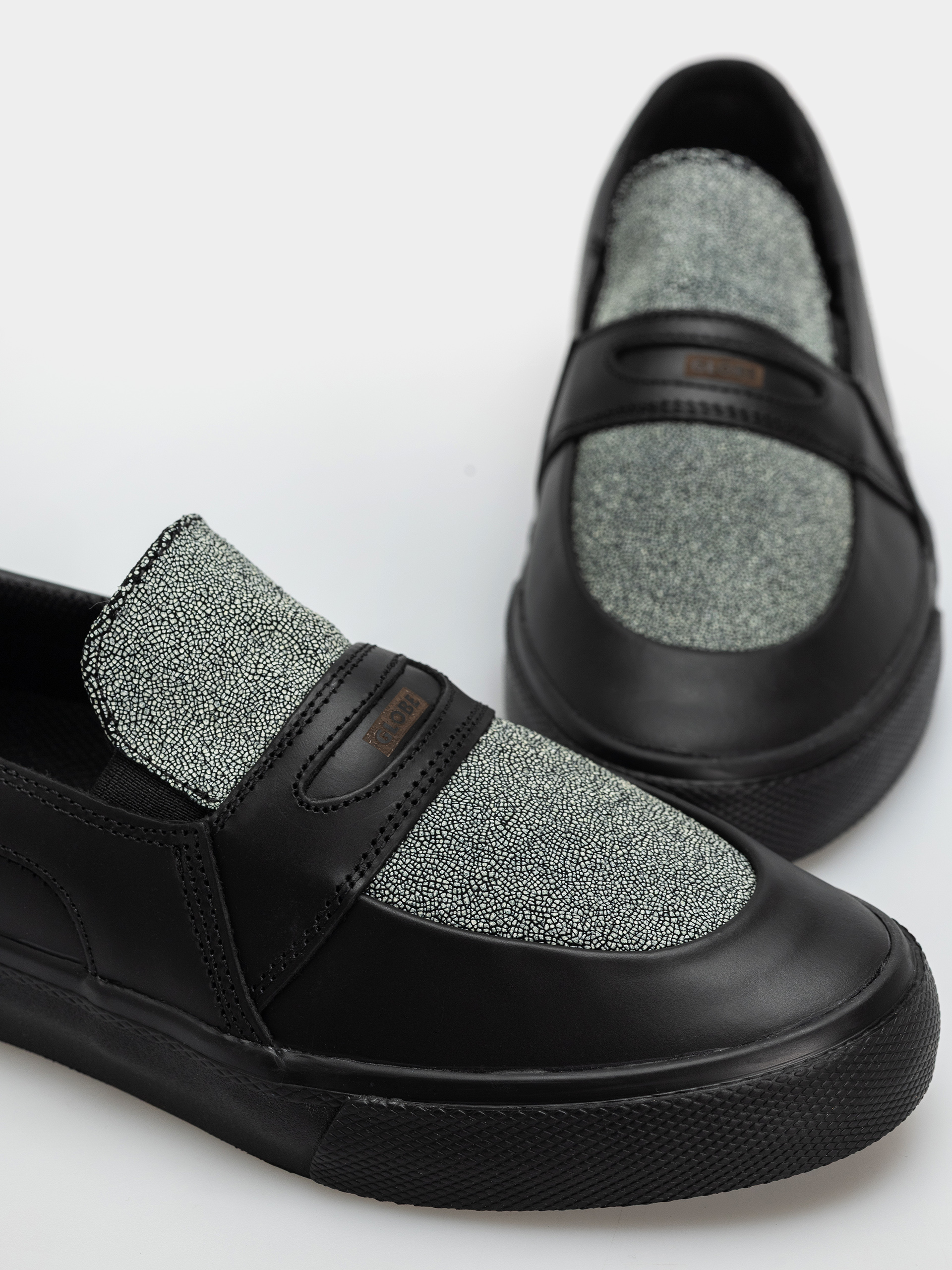 Pantofi Globe Liaizon (black/stingray)