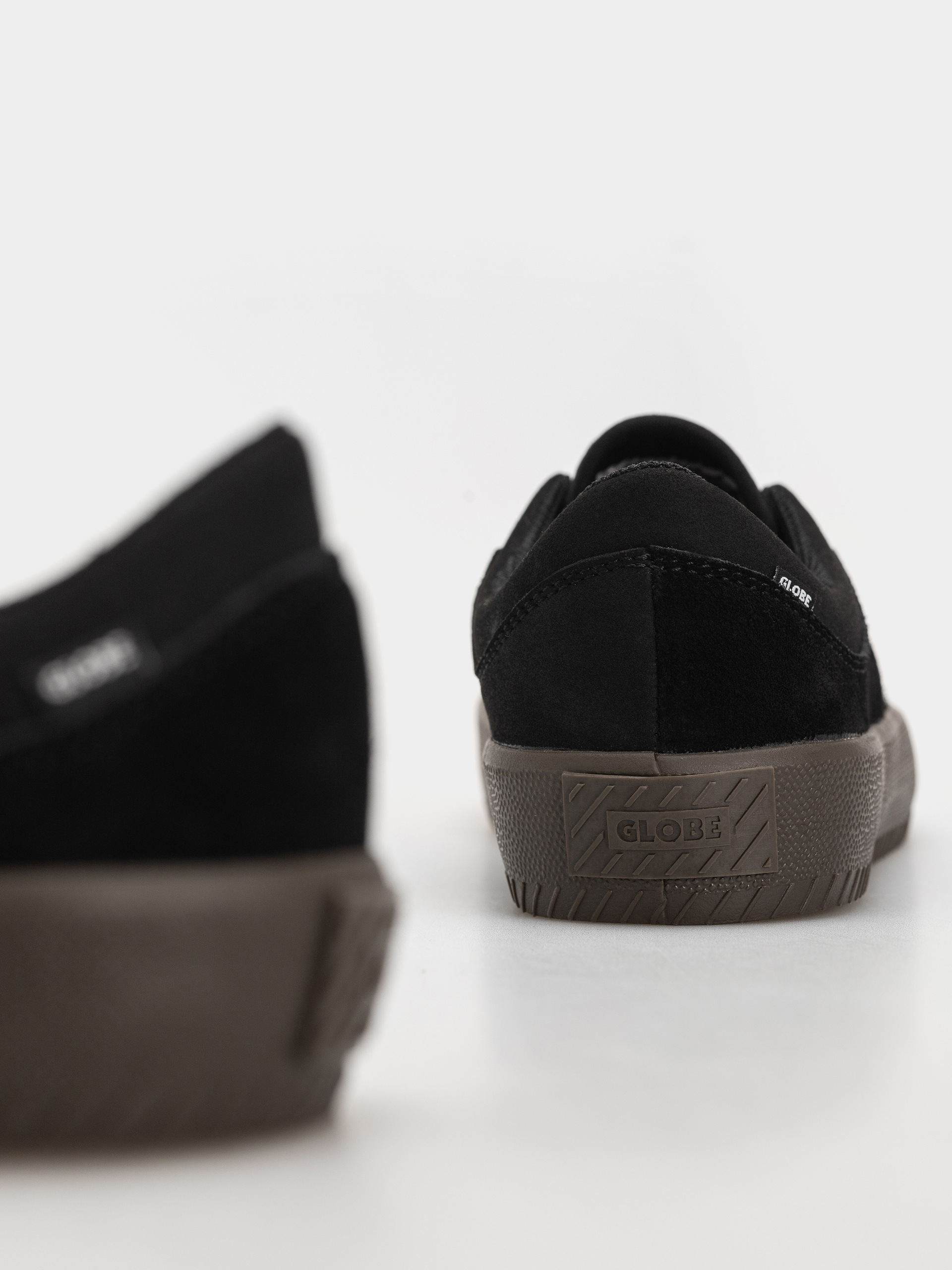 Pantofi Globe Melbek (black/gum)