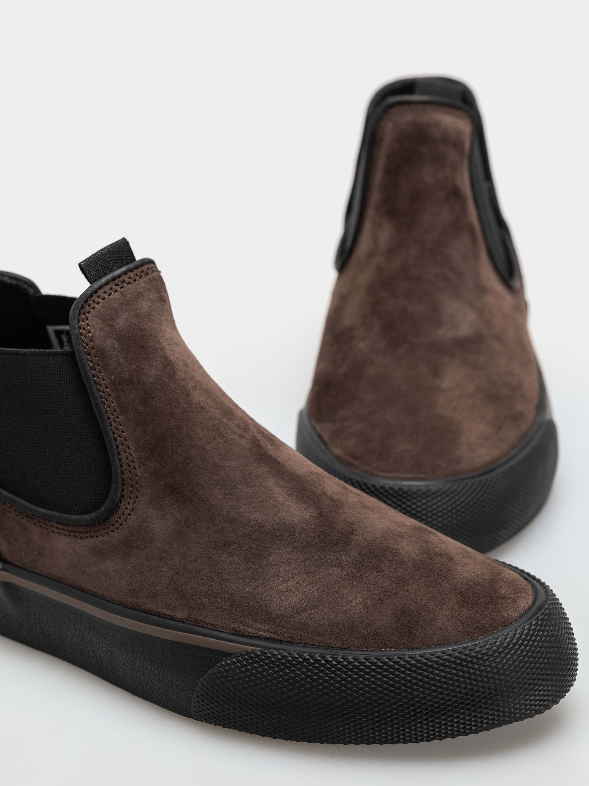 Pantofi Globe Dover (dark chocolate gillette)