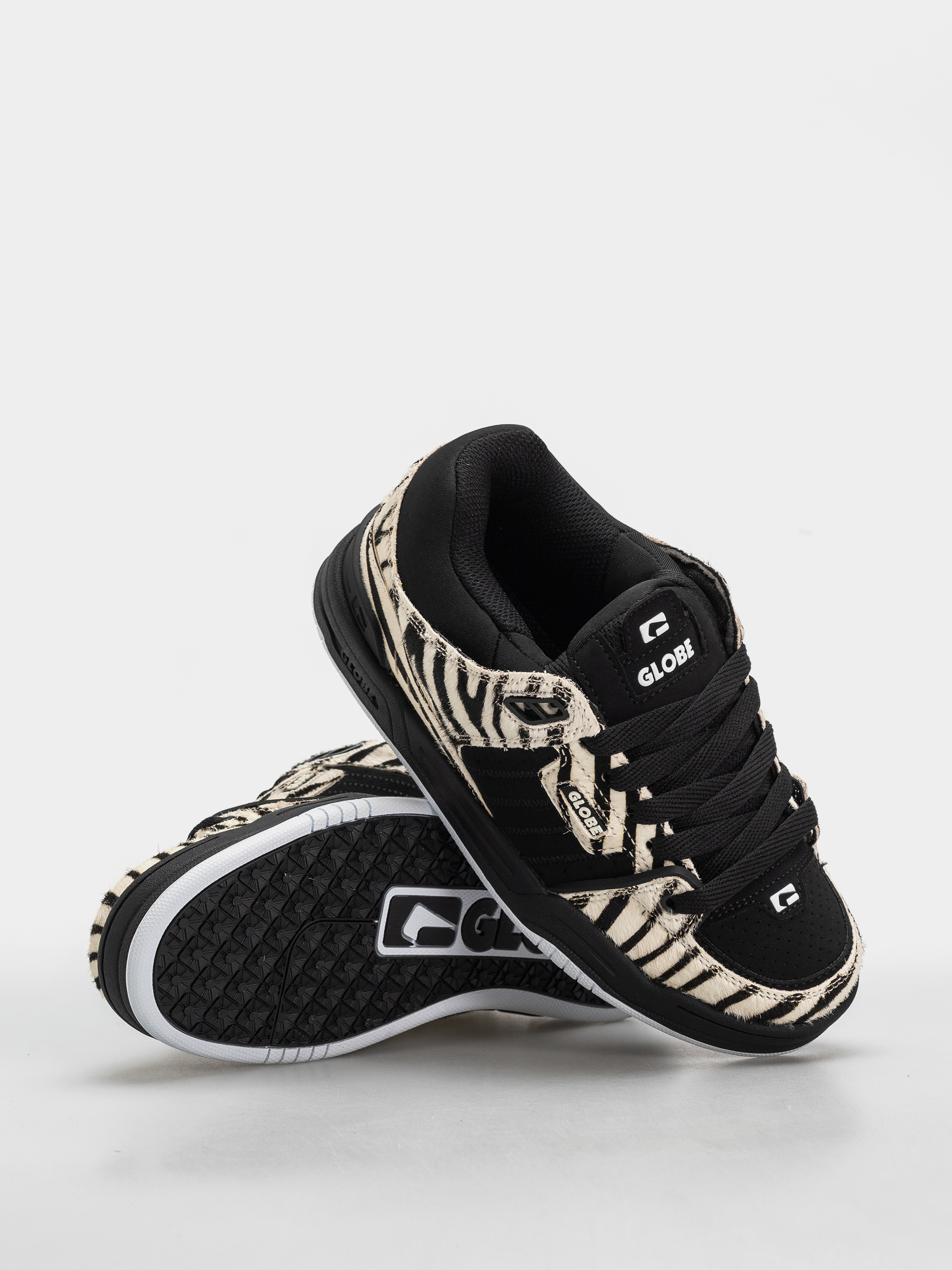 Pantofi Globe Fusion (zebra)