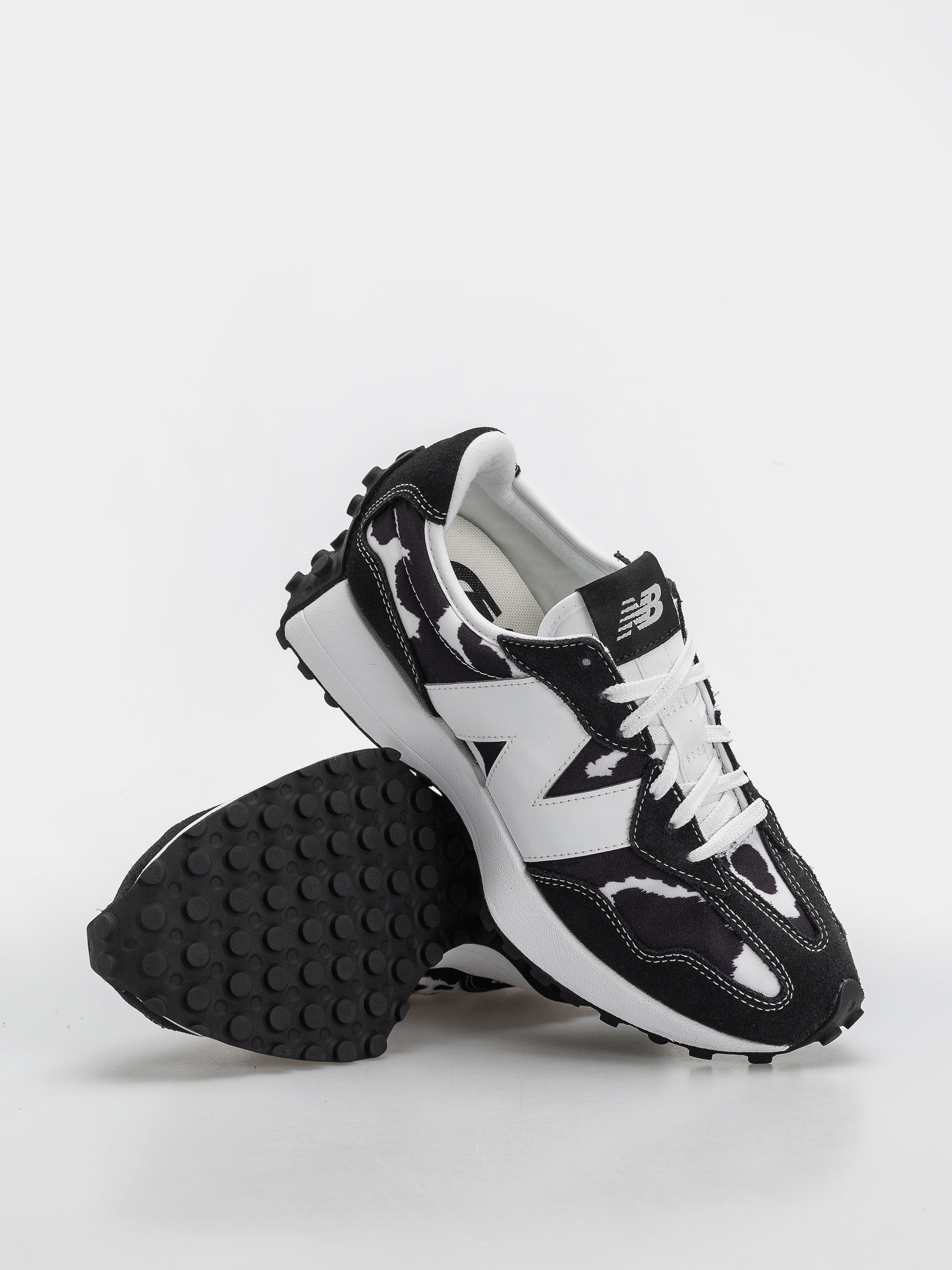 Pantofi New Balance 327 Wmn (breakfast tea/pumpernickel/sea salt)