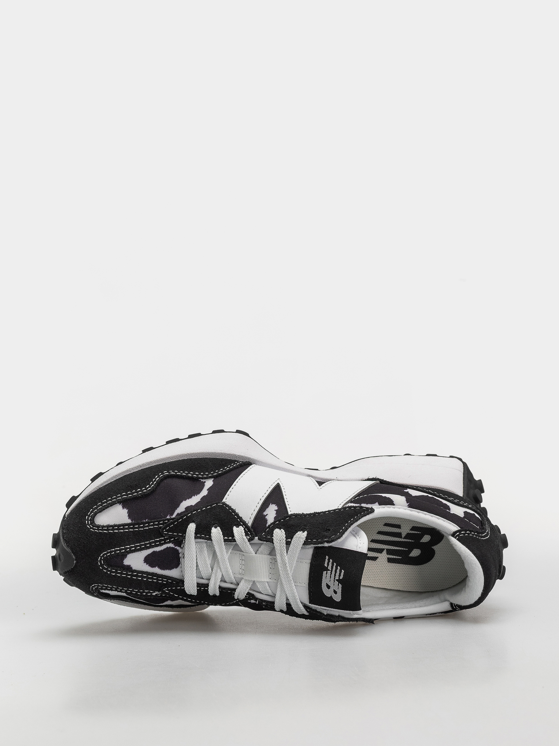 Pantofi New Balance 327 Wmn (breakfast tea/pumpernickel/sea salt)
