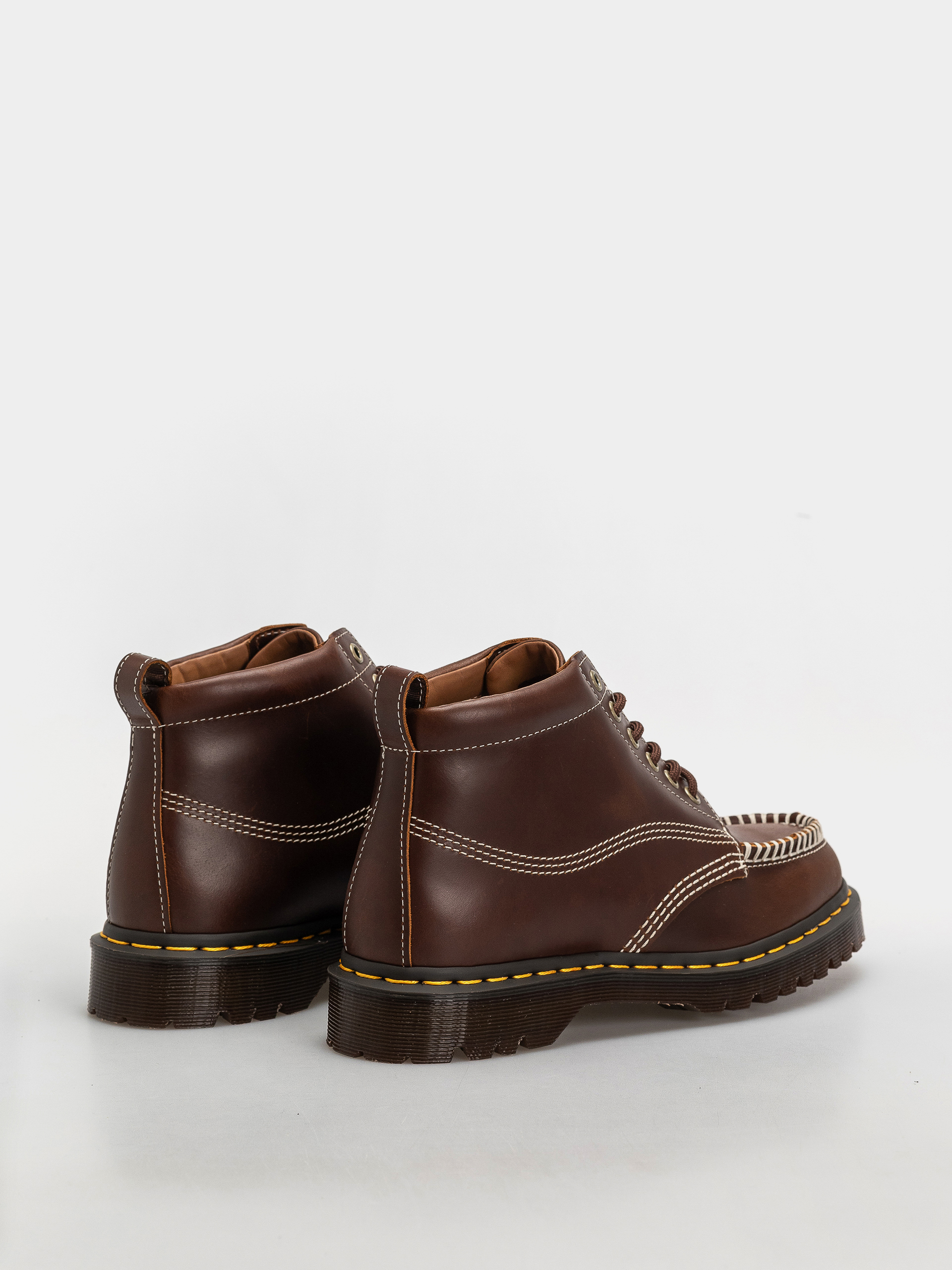 Pantofi Dr. Martens Lowell Chukka (butterscotch)