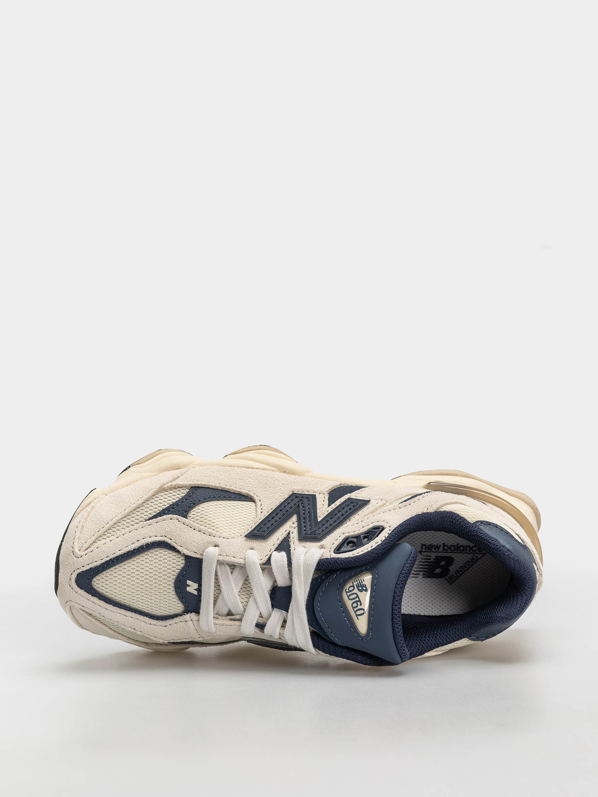 Pantofi New Balance 9060 JR (nb navy/linen)