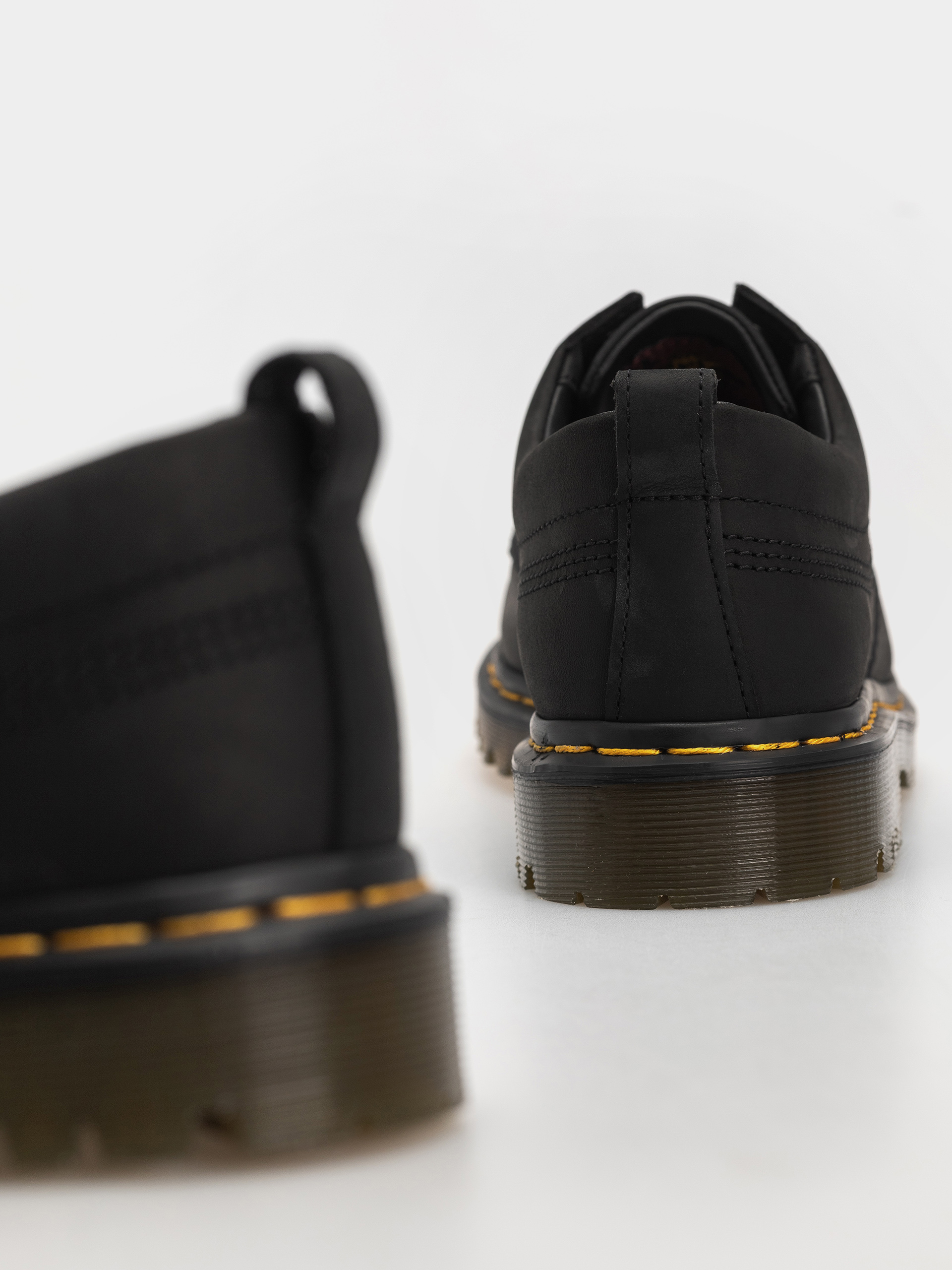 Pantofi Dr. Martens Lowell (black)