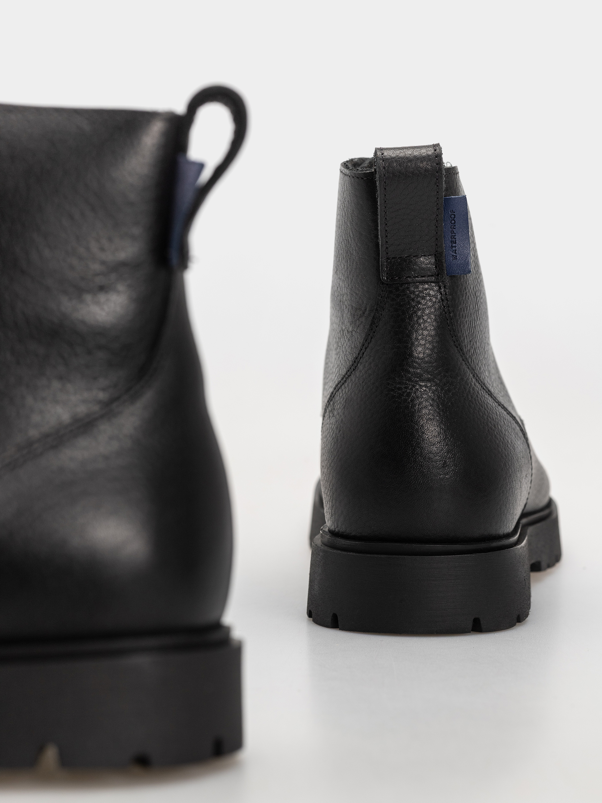 Pantofi Birkenstock Highwood Mid Waterproof Leather Regular (black)