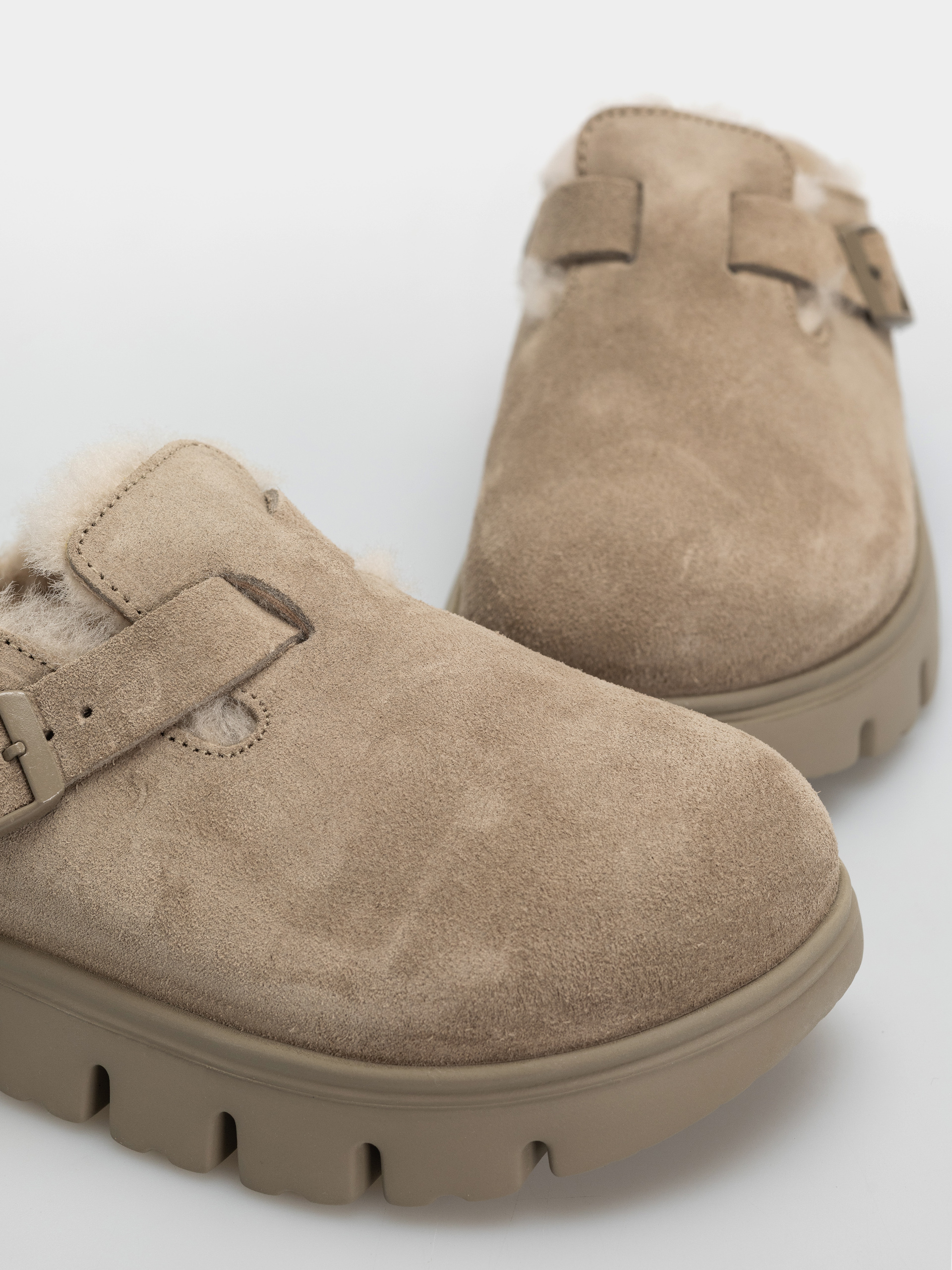 Șlapi Birkenstock Boston Chunky Shearling Suede Leather Narrow Wmn (taupe)