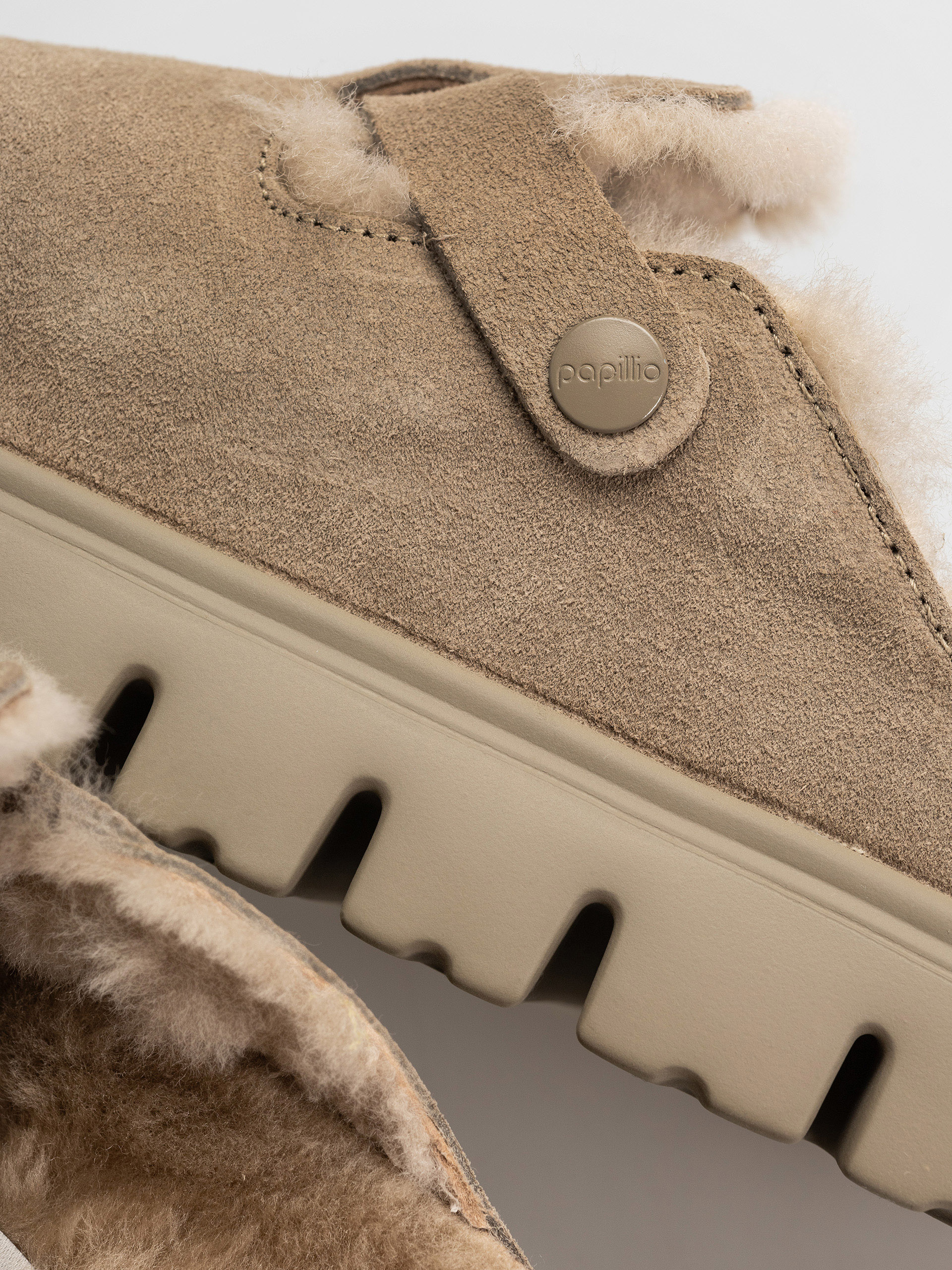 Șlapi Birkenstock Boston Chunky Shearling Suede Leather Narrow Wmn (taupe)