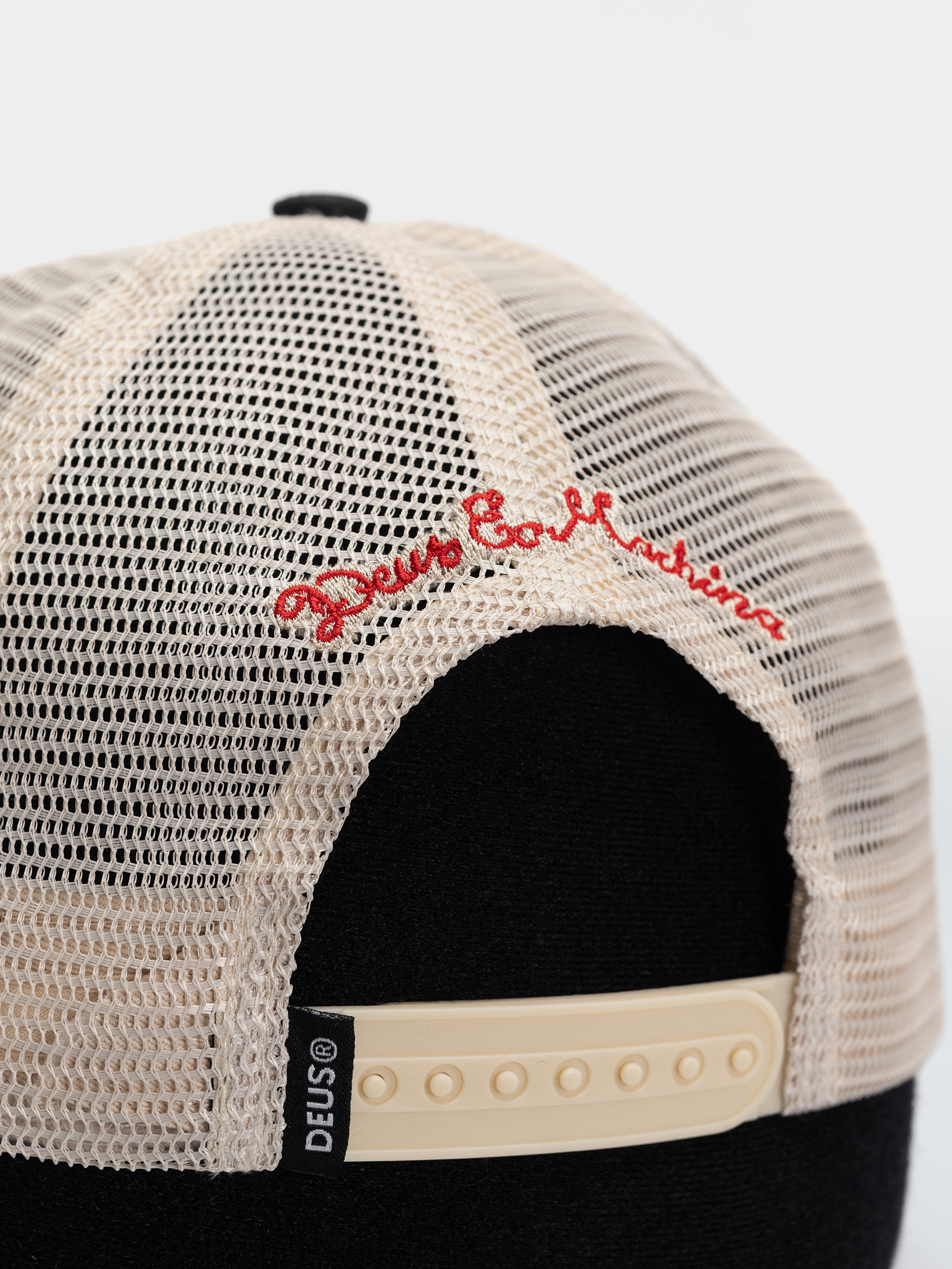 Șapcă Deus Ex Machina Sanchez Trucker (black)