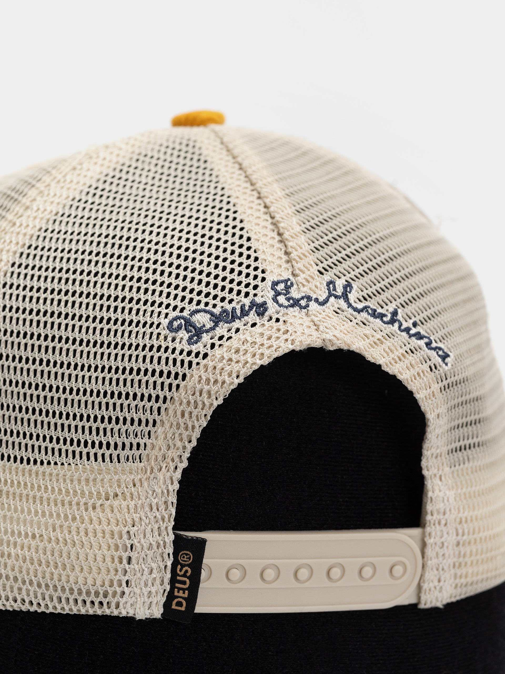Șapcă Deus Ex Machina Marsden Trucker (radiant yellow)