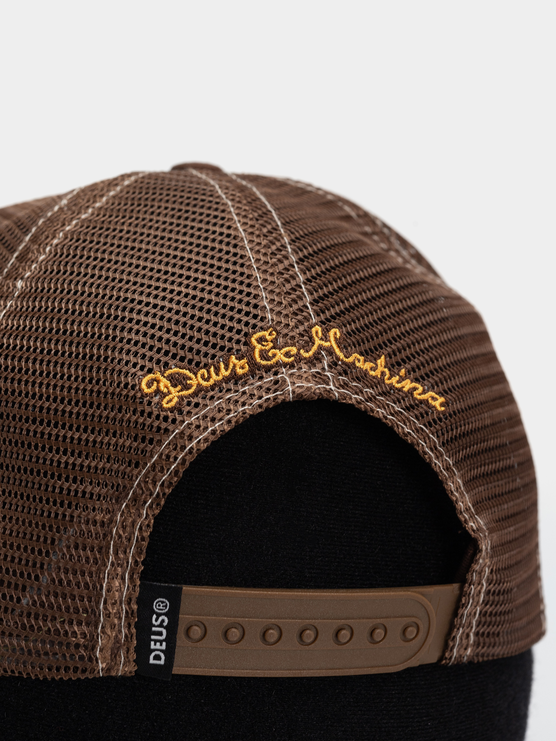 Șapcă Deus Ex Machina Sanchez Trucker (brown)